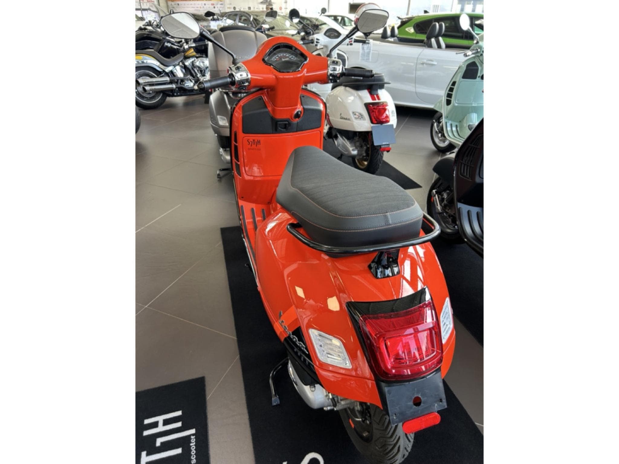 Vespa GTS Super Sport (2024) - Foto 6