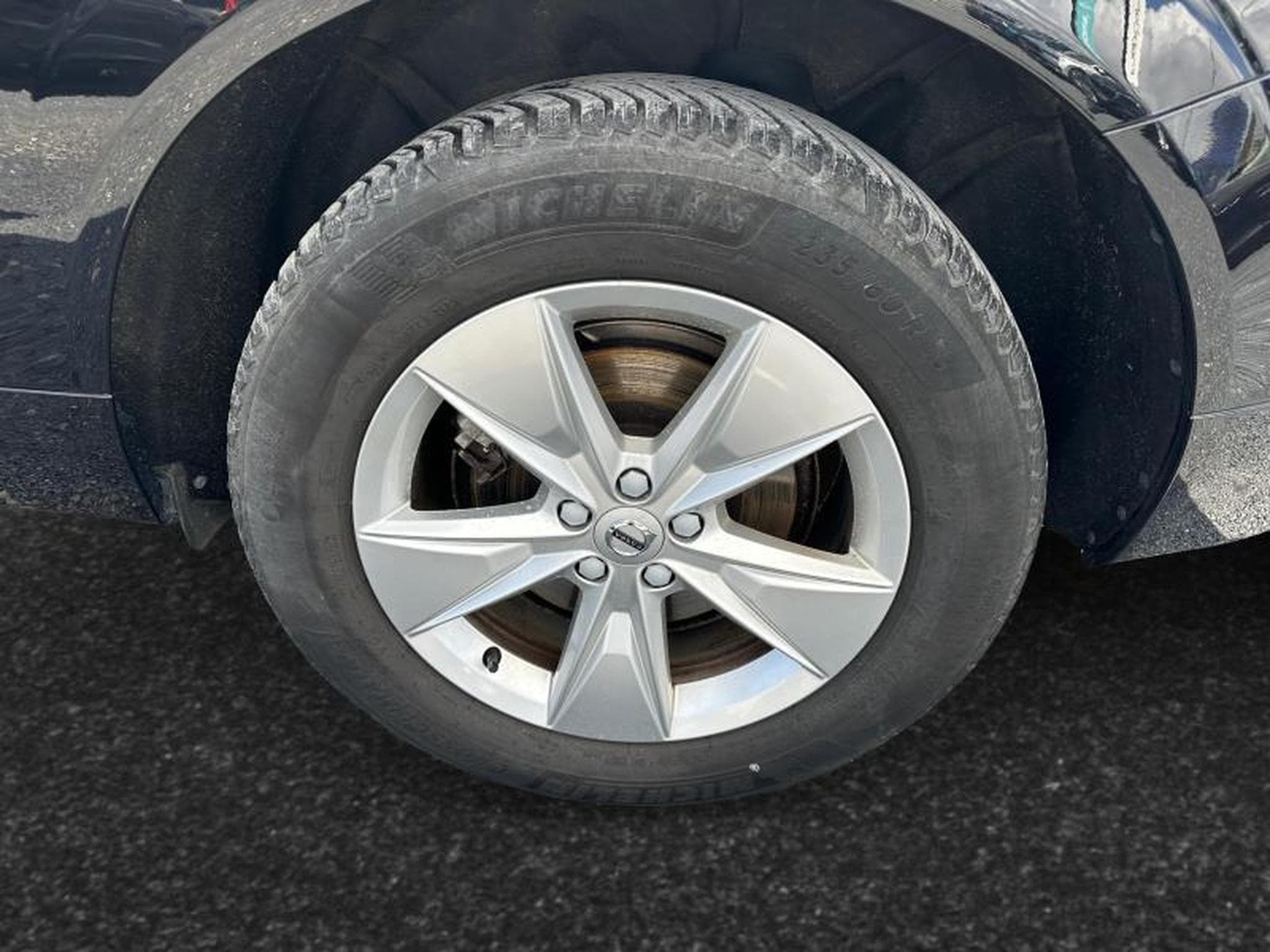 Volvo XC60 B4 Core / Diesel (2023) - Foto 17