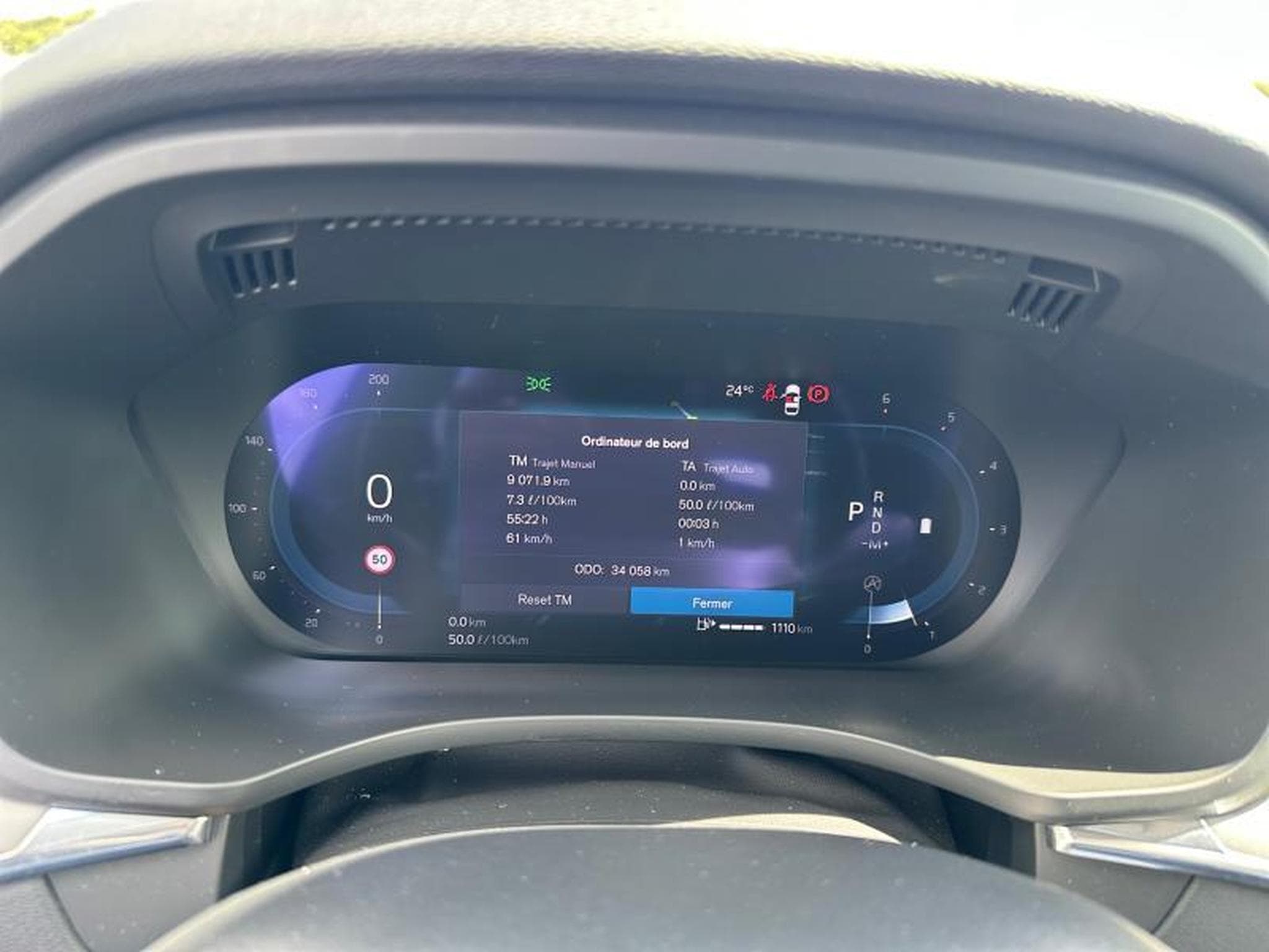 Volvo XC60 B4 Core / Diesel (2023) - Foto 21