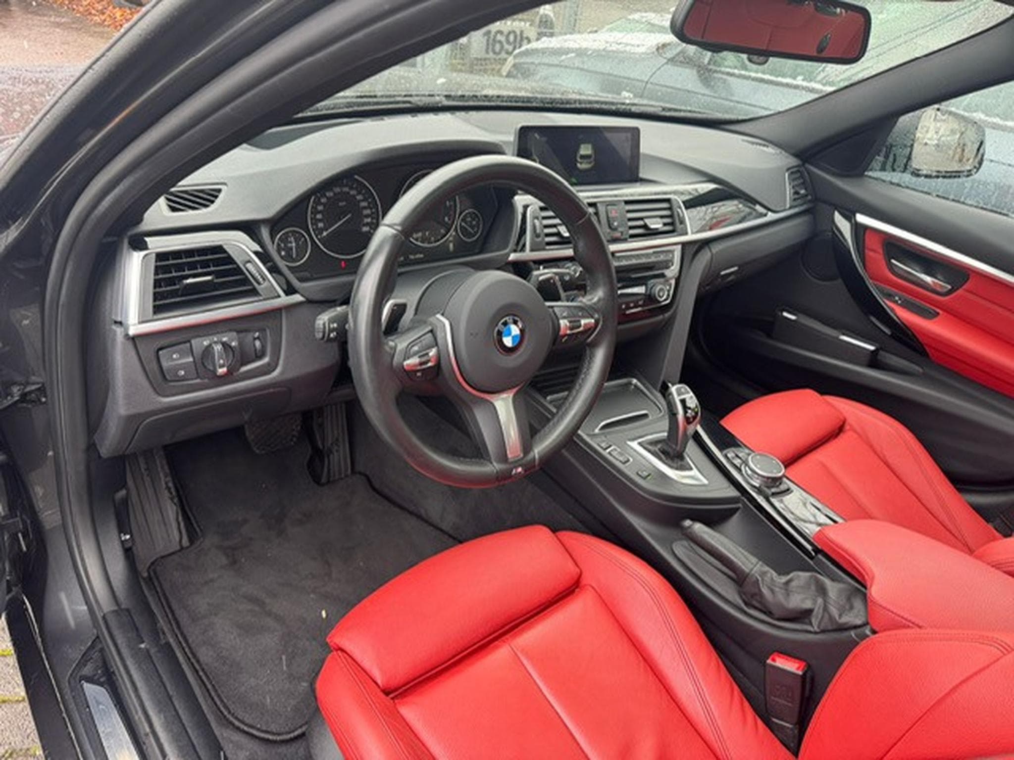 BMW 330 BMW 330 d Xdrive Sportline Panorama Head UP LED LEDER NAVI (2016) - Photo 14