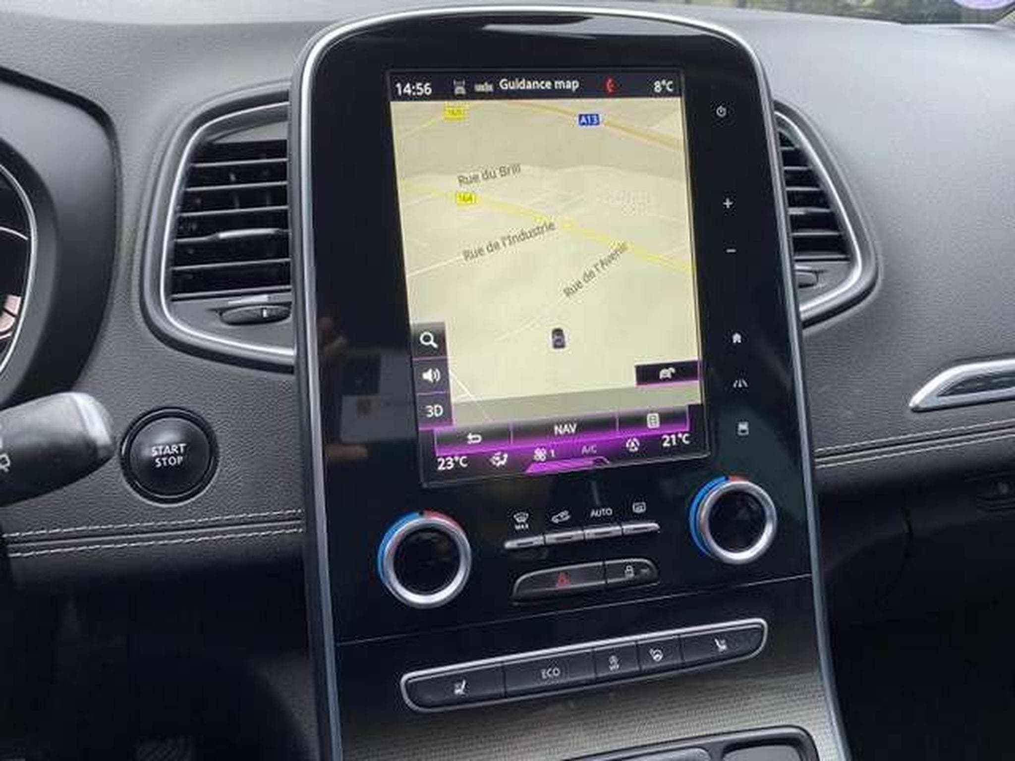 Renault Scenic 1.2 TCE INITALE - JUSQU'A 48 MOIS DE GARANTIE (2019) - Foto 12