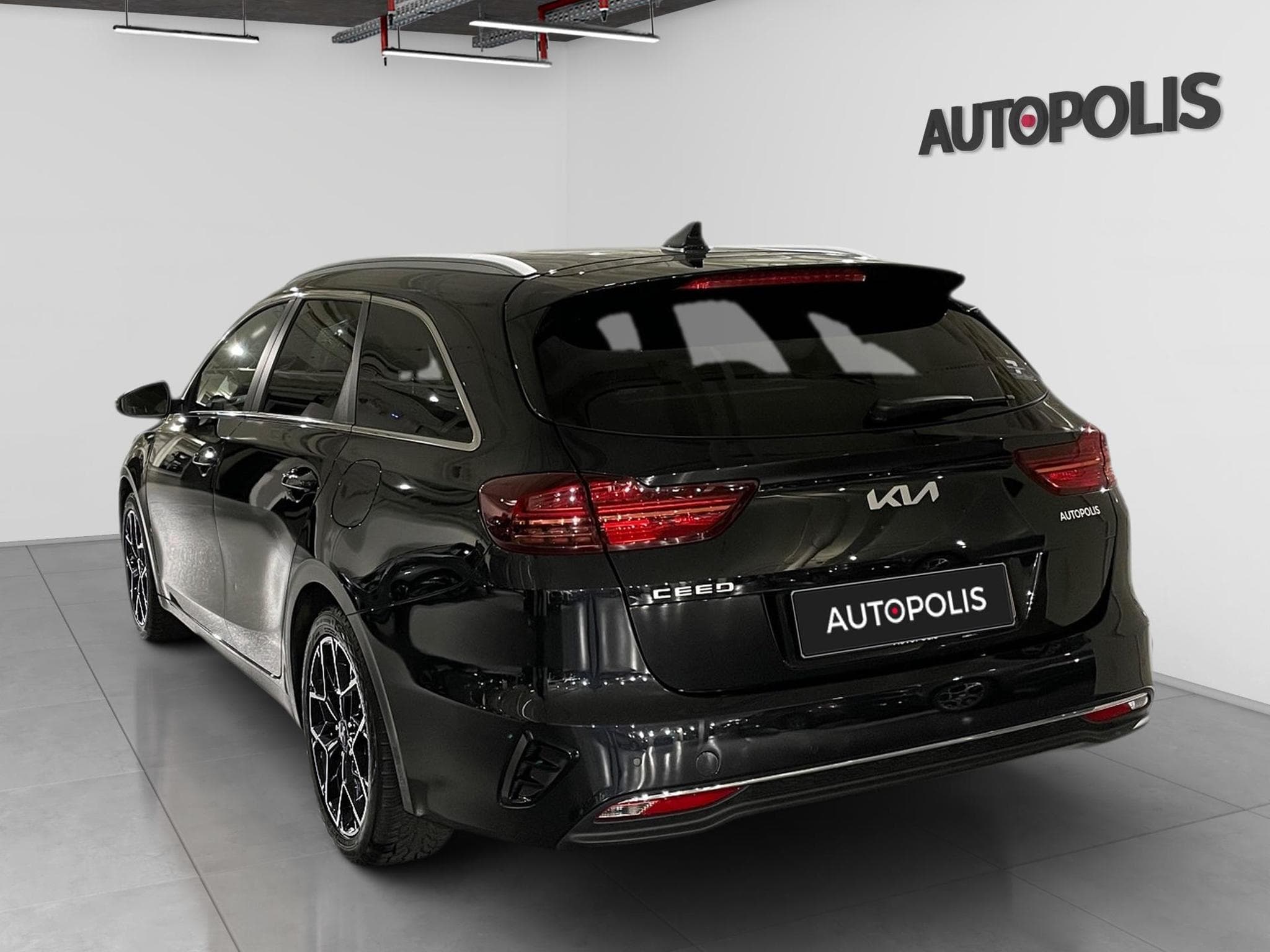 Kia Ceed 1.0 STYLE (2024) - Photo 17