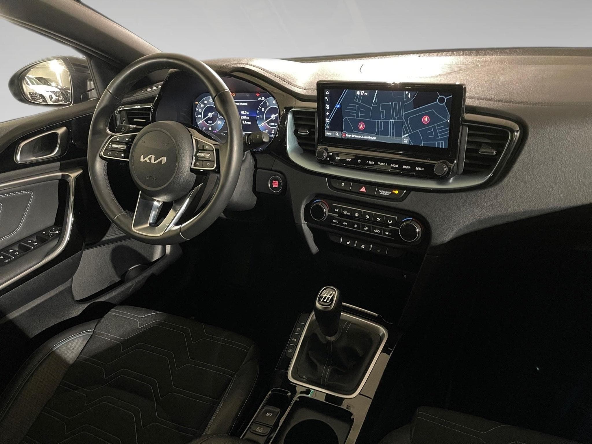 Kia Ceed 1.0 STYLE (2024) - Photo 6