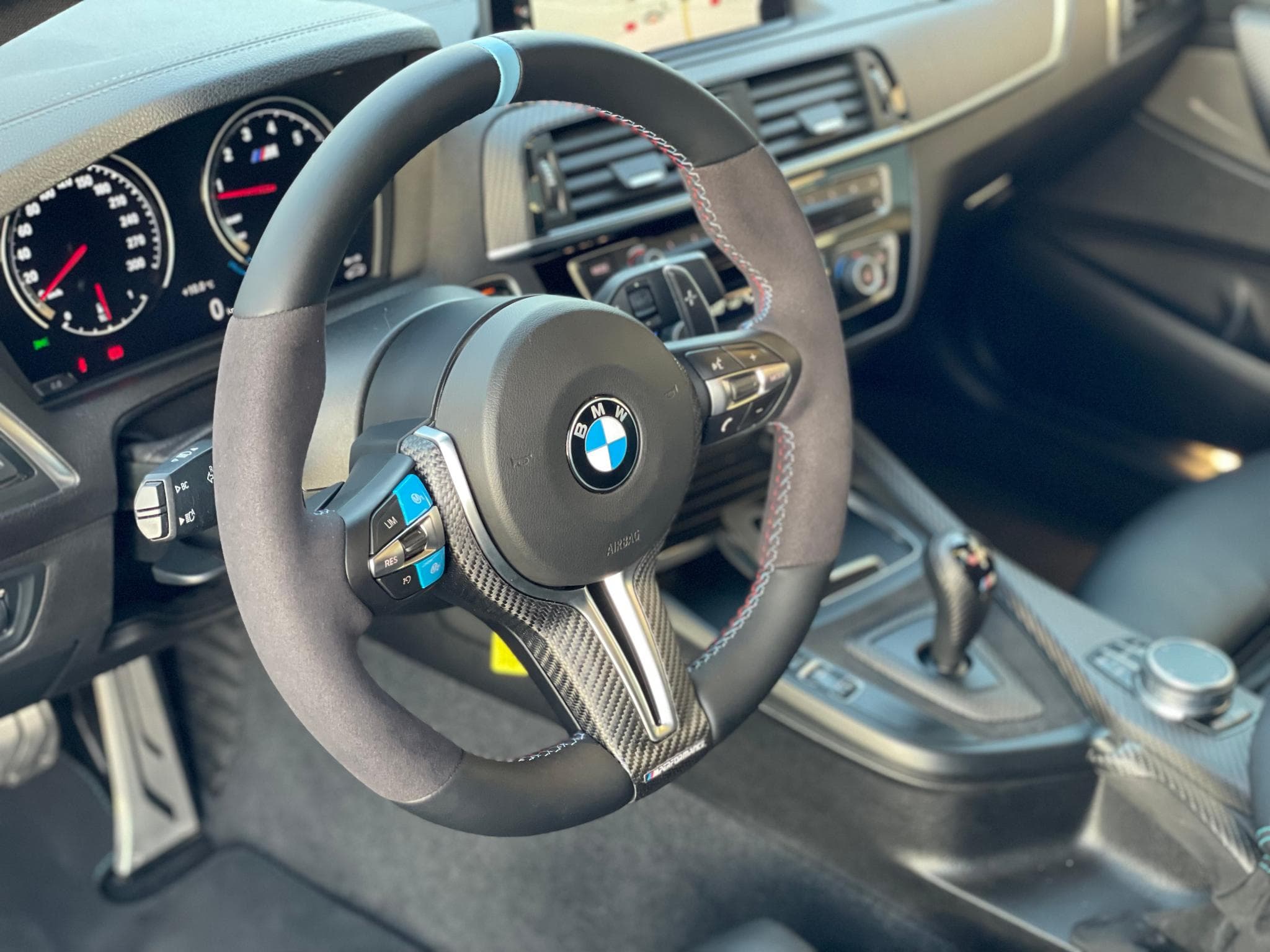 BMW M2 Coupé 3.0 DKG M Performance Toit Ouvrant (2018) - Photo 14