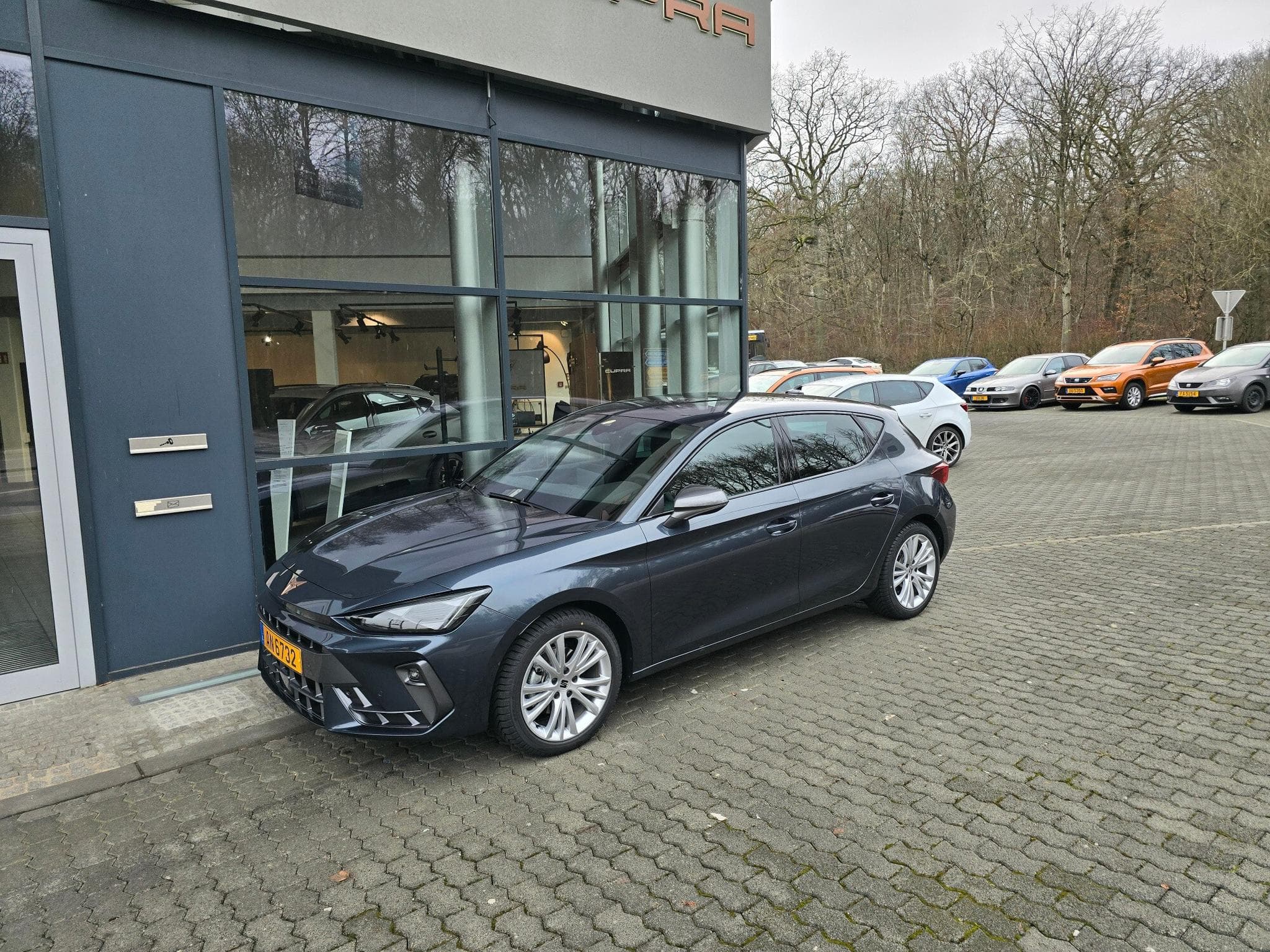 Cupra Leon 1.5 TSI 150cv BM (2024) - Photo 1