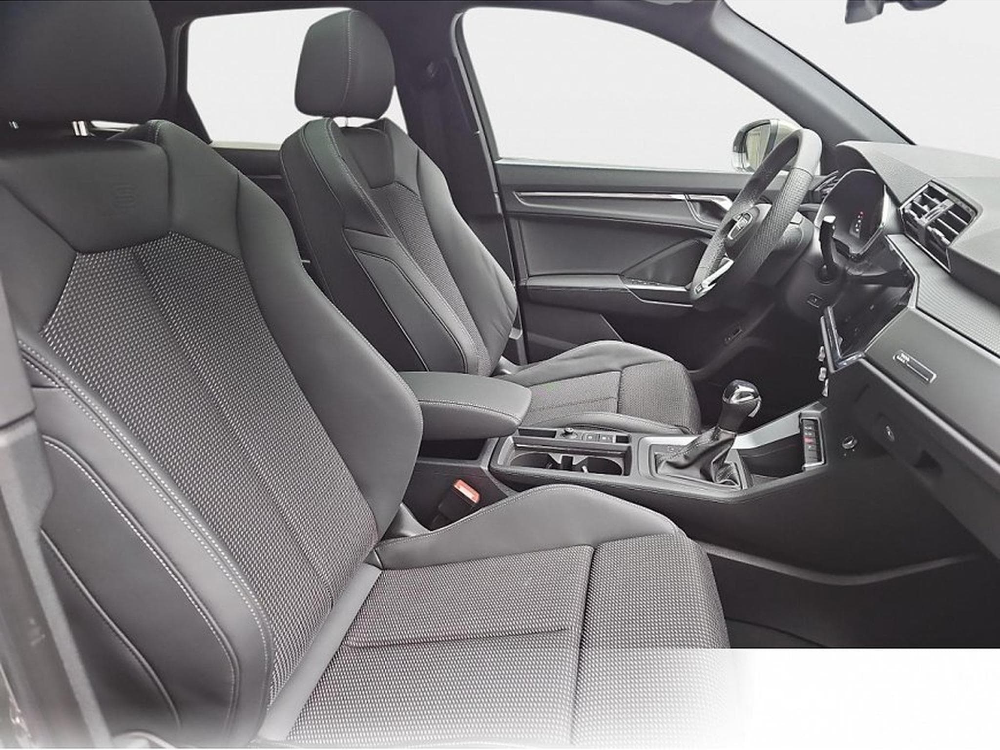 Audi Q3 (2026) - Photo 15