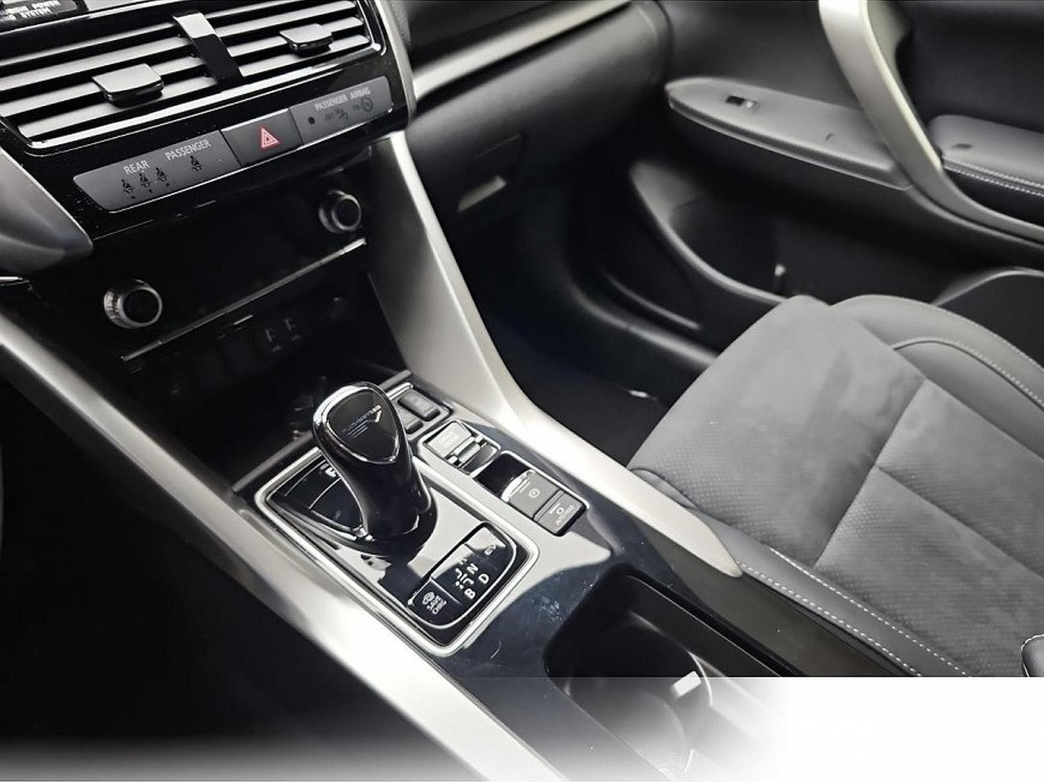 Mitsubishi Eclipse Cross (2026) - Foto 11