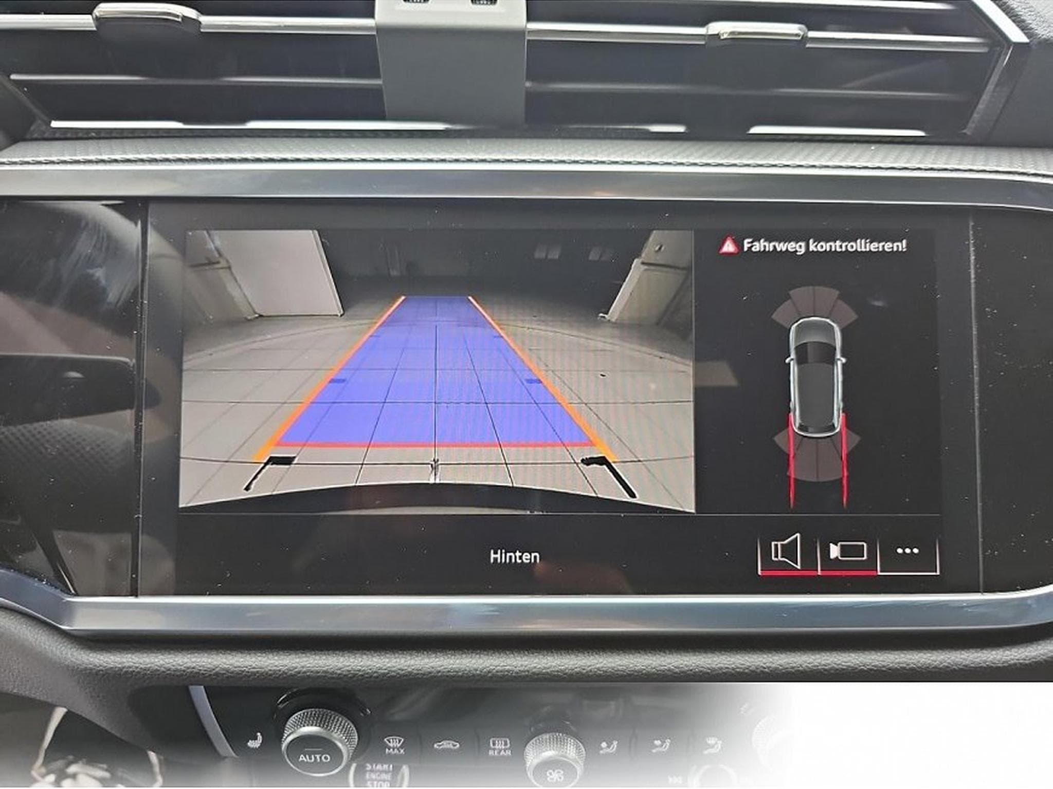 Audi Q3 (2026) - Photo 9