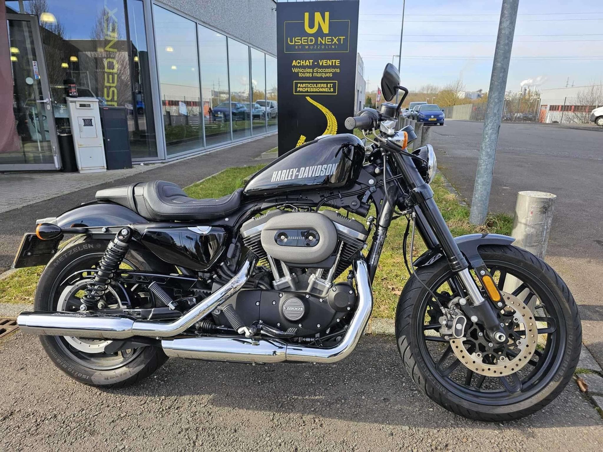 Harley-Davidson Sportster XL 1200 ROADSTER (2016) - Foto 1