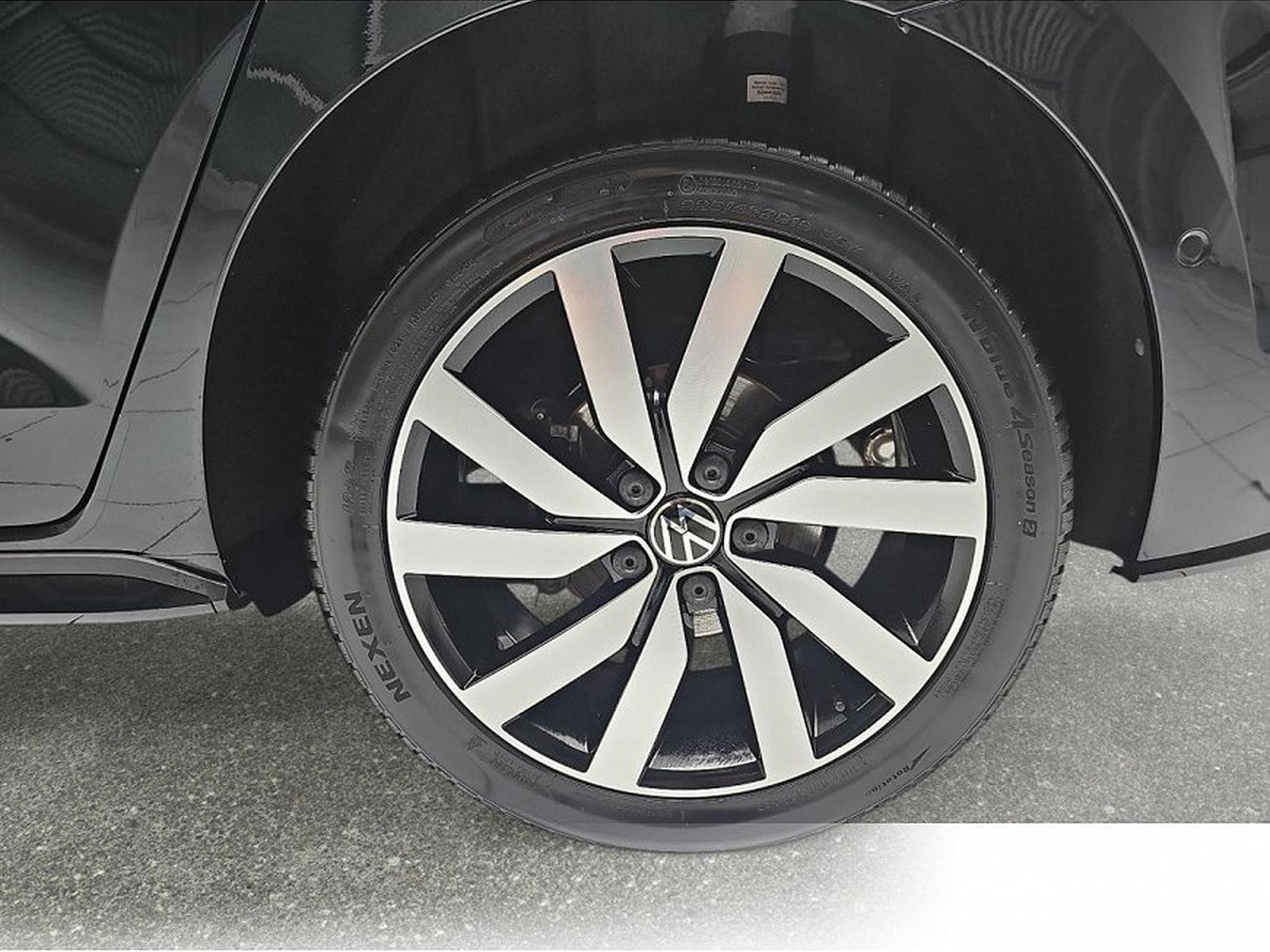 VW Touran (2026) - Foto 5
