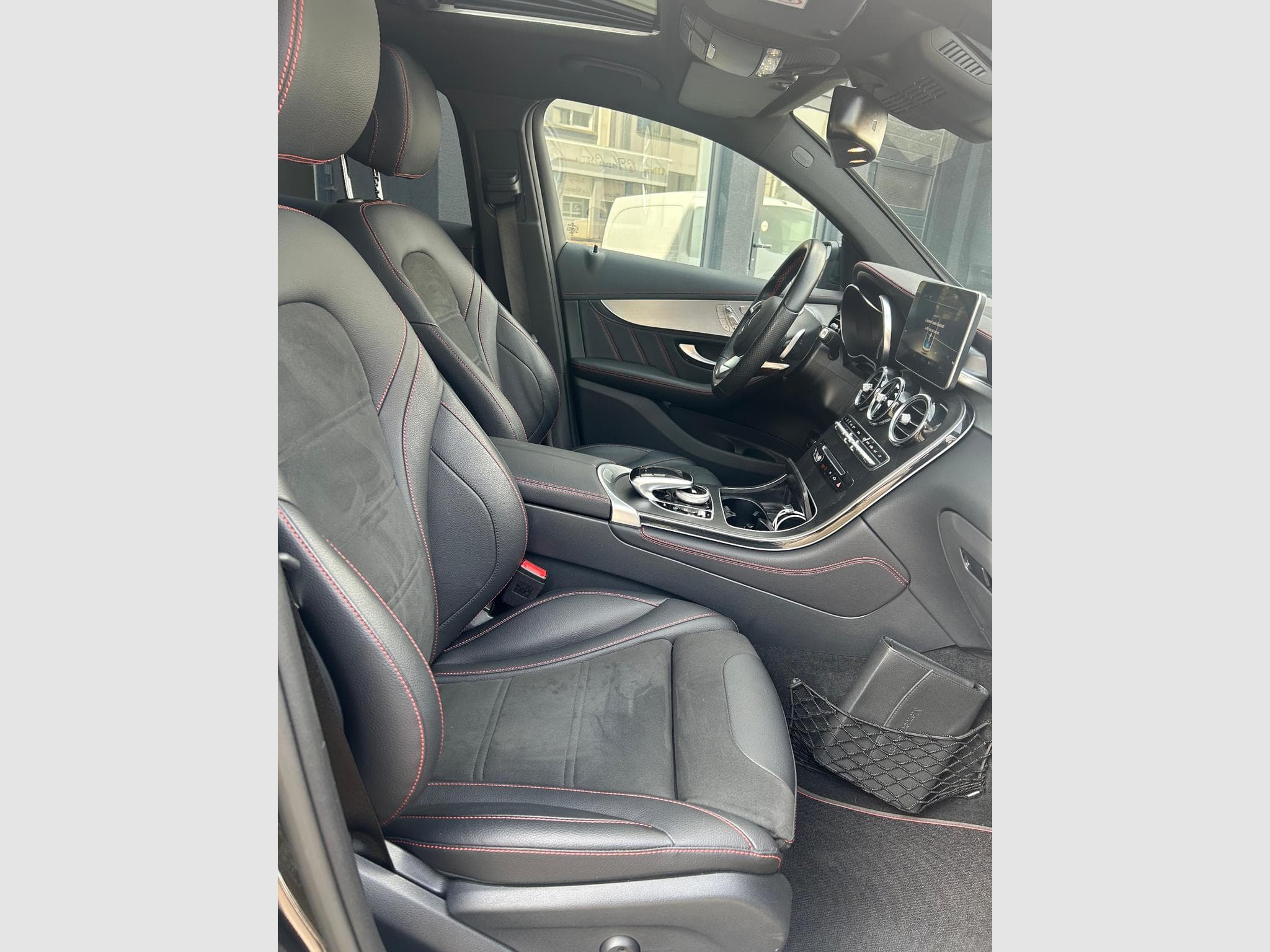 Mercedes GLC 43 AMG coupe 4matic 9g- tronic (2018) - Photo 4