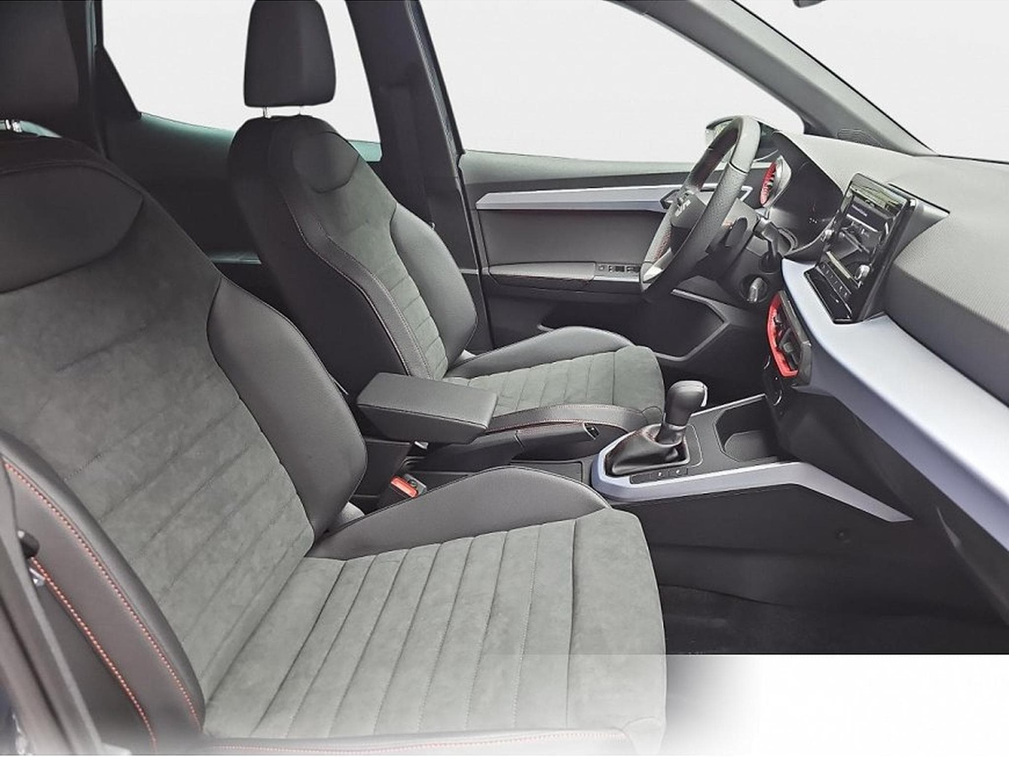 Seat Arona (2026) - Photo 15