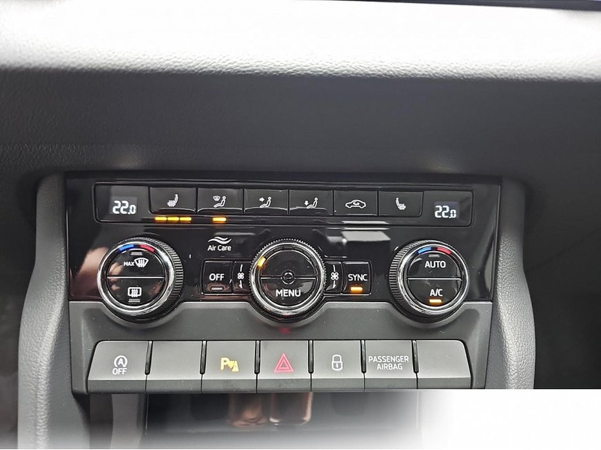 Skoda Karoq (2026) - Foto 10