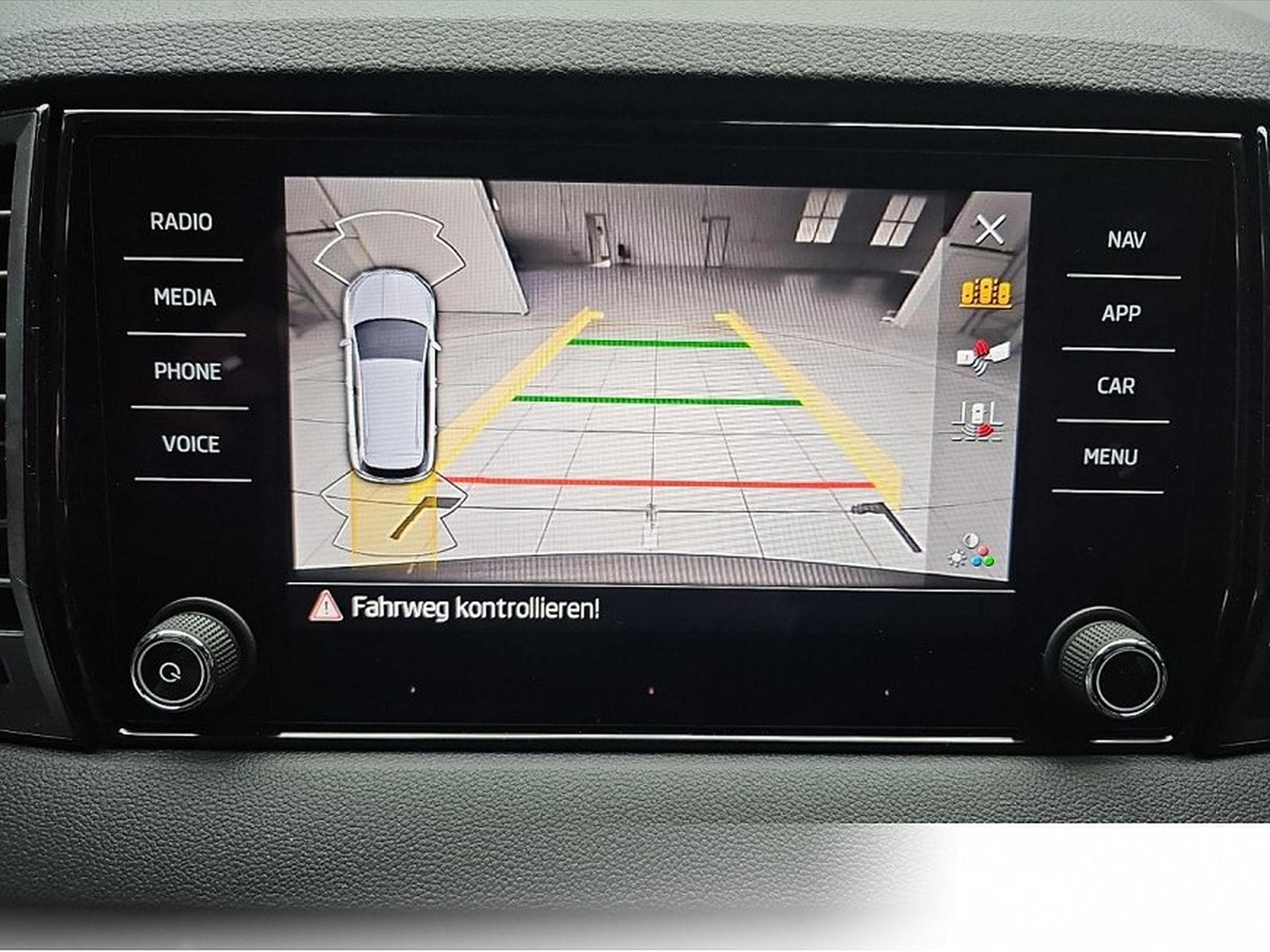 Skoda Karoq (2026) - Photo 9