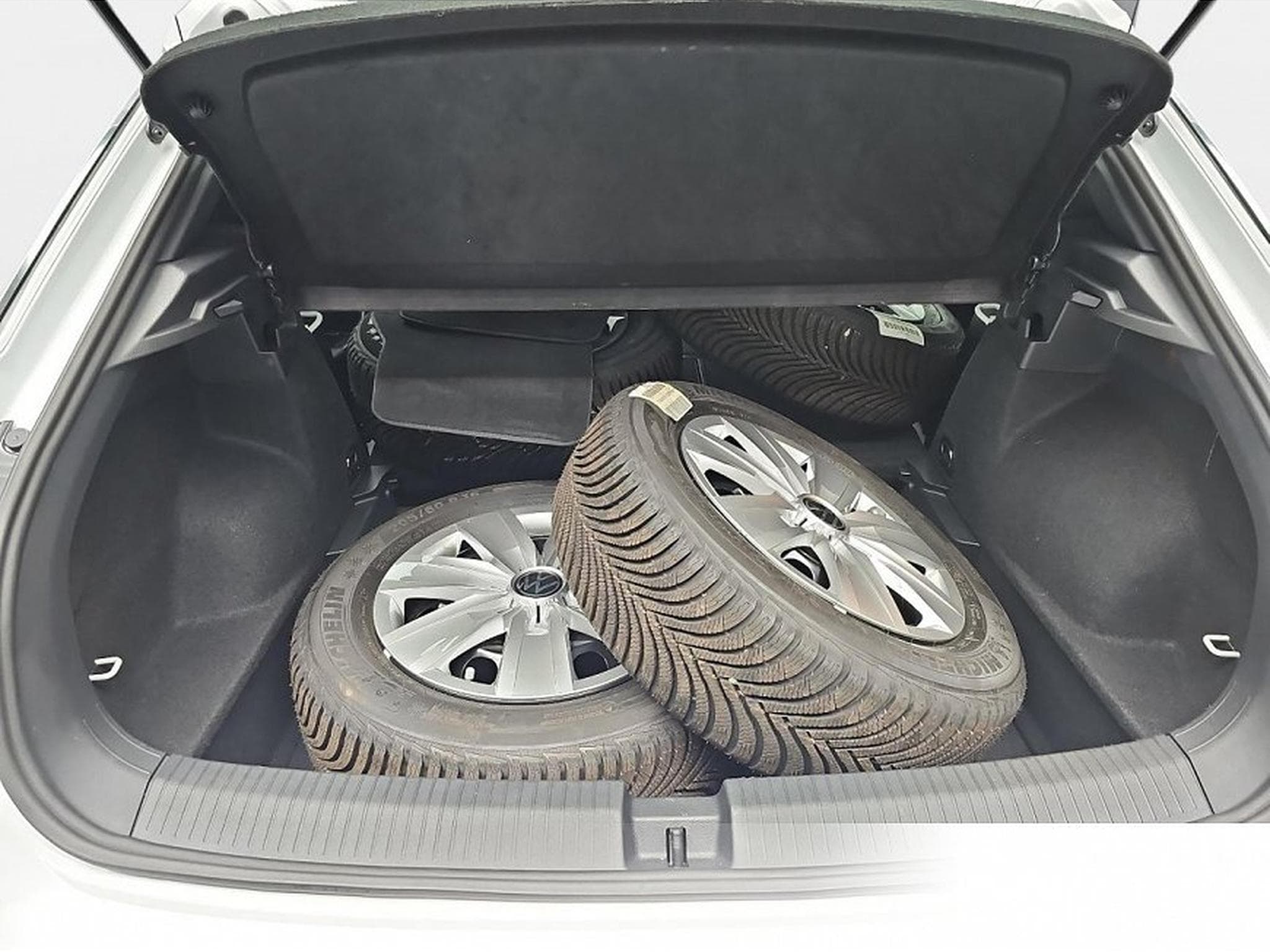 VW T-Roc (2026) - Foto 13