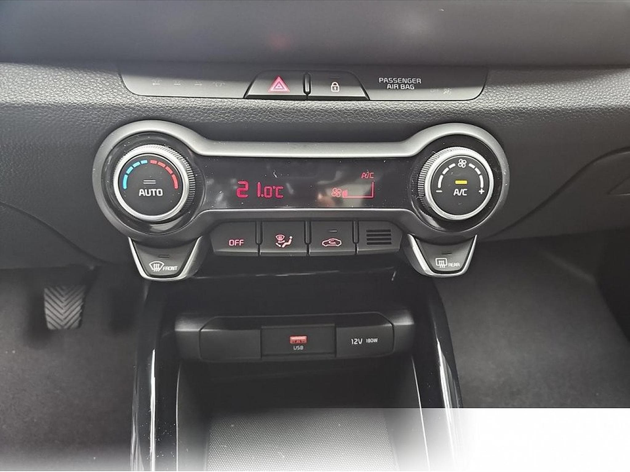 Kia Stonic (2026) - Foto 10