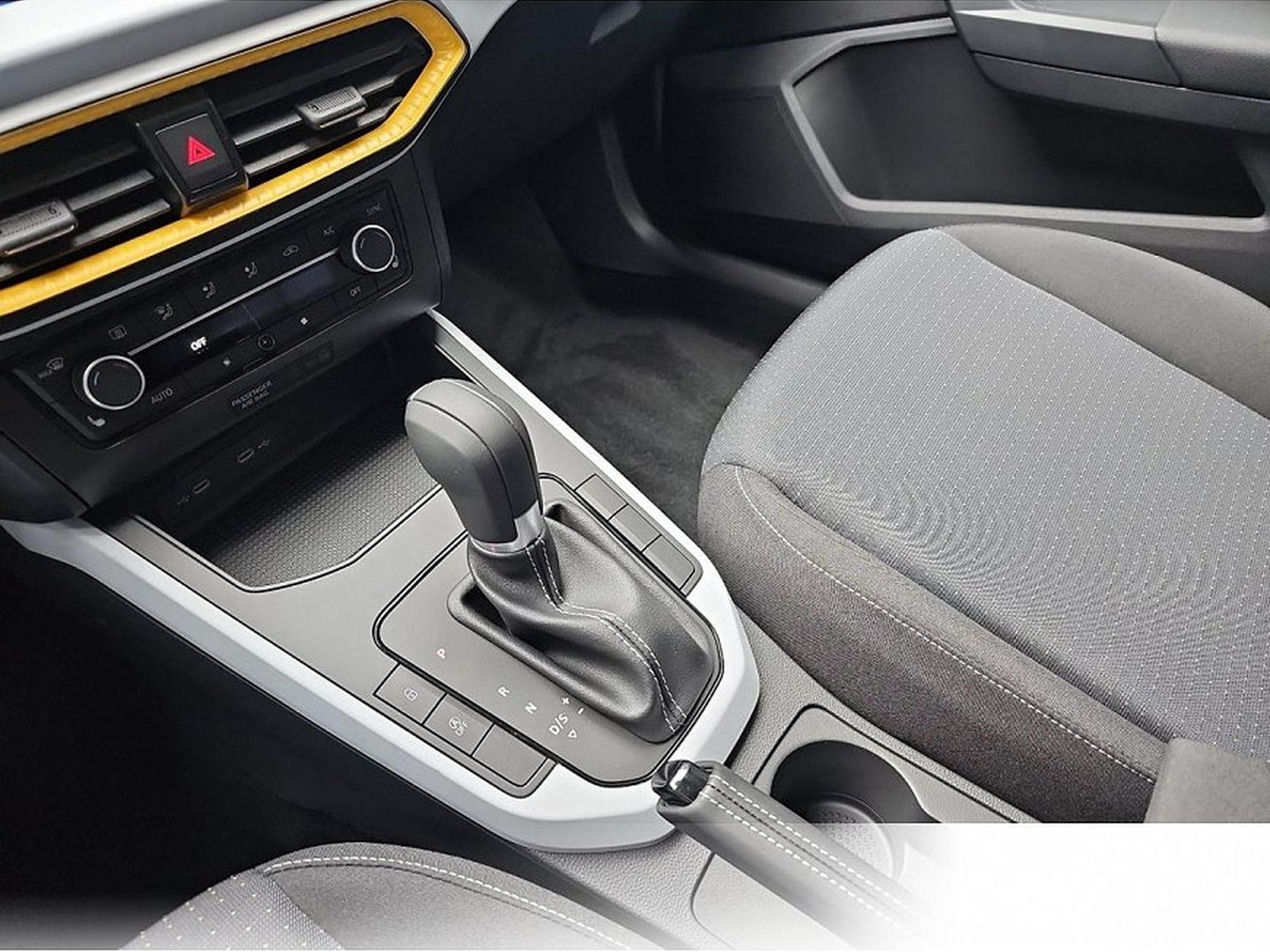 Seat Arona (2026) - Photo 11