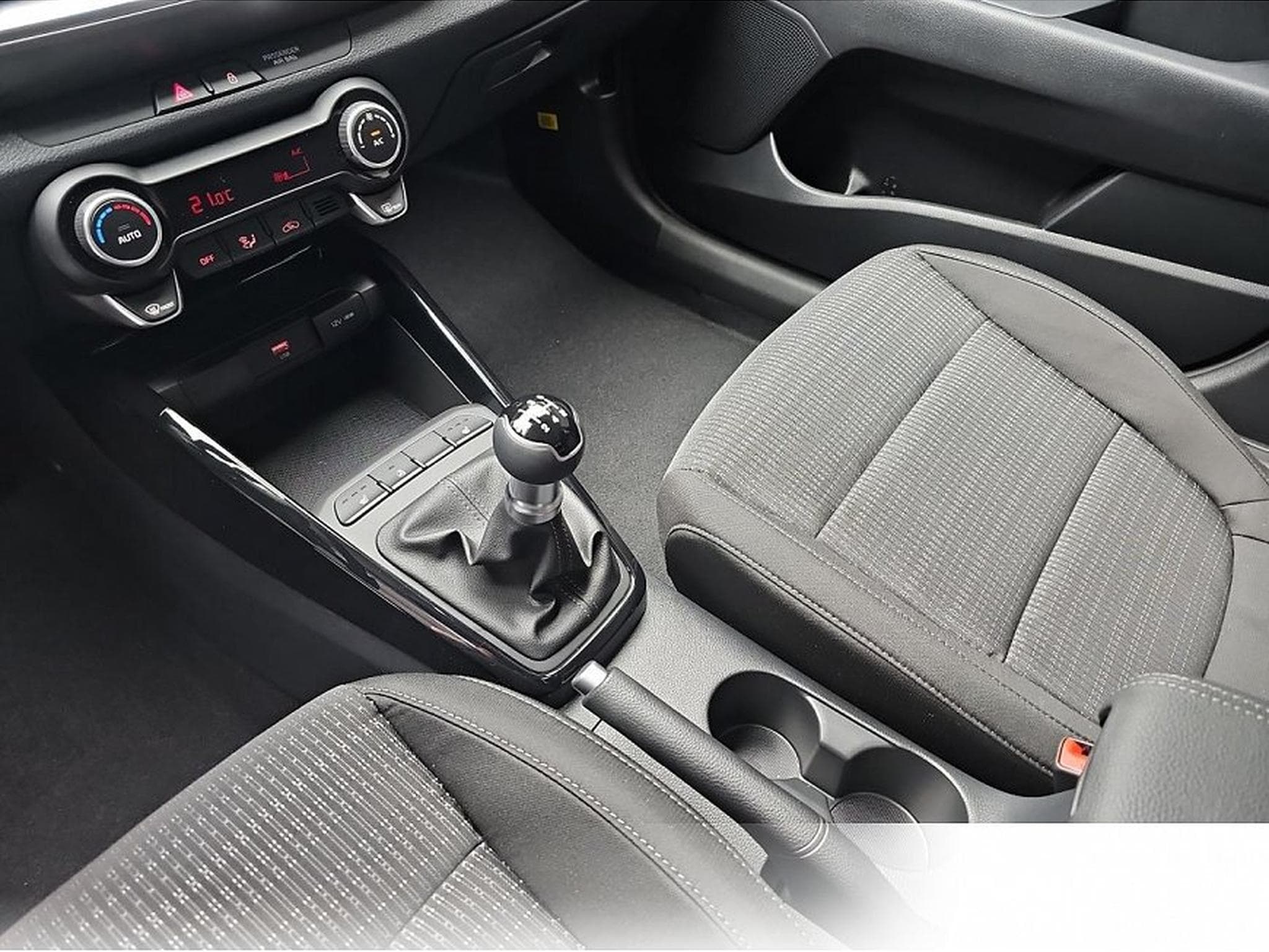 Kia Stonic (2026) - Foto 11