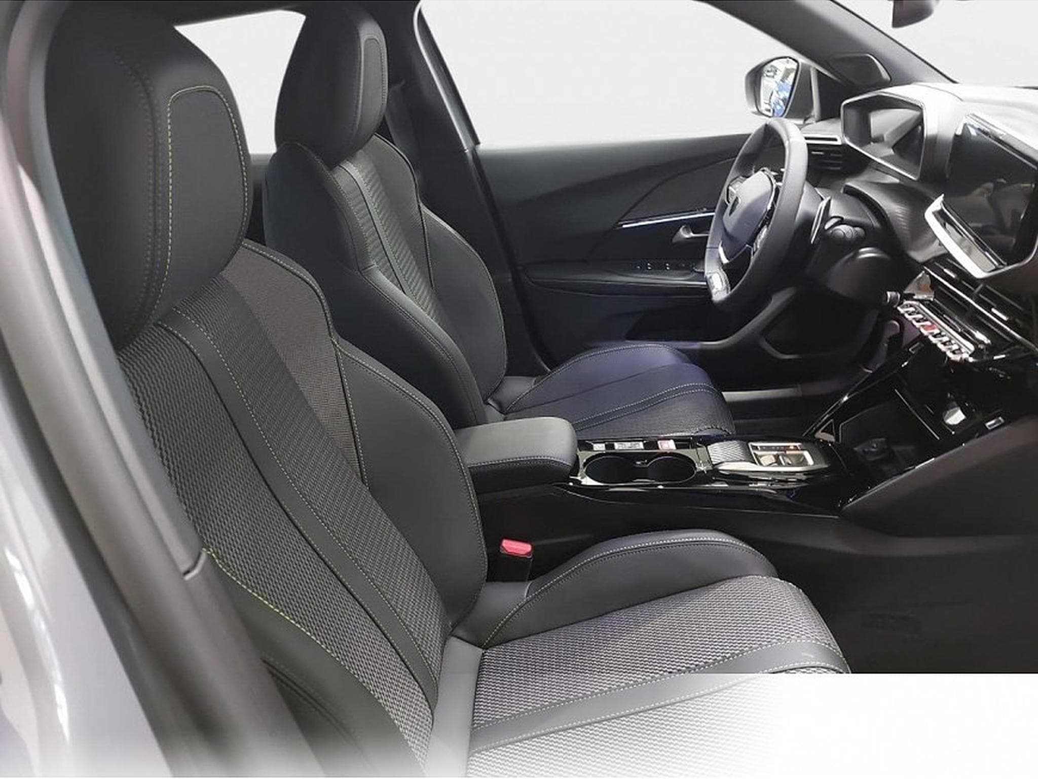 Peugeot 2008 (2026) - Photo 15