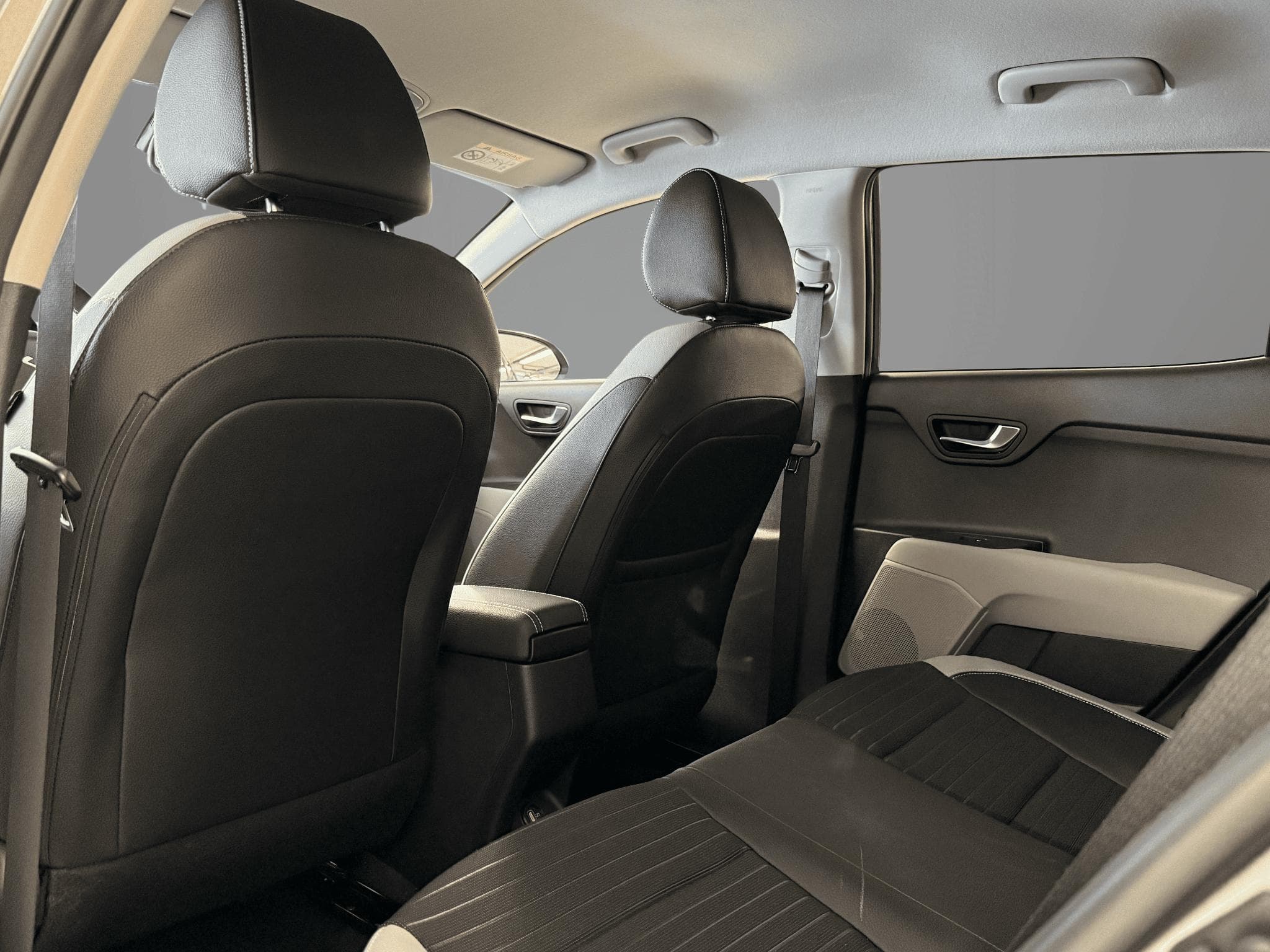 Kia Stonic Inspire Plus 1.0T ISG (2024) - Foto 12