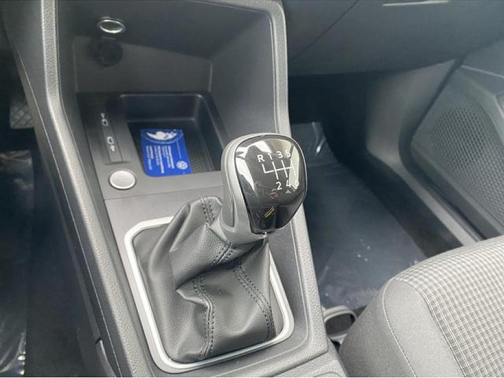 VW Caddy (2026) - Foto 21