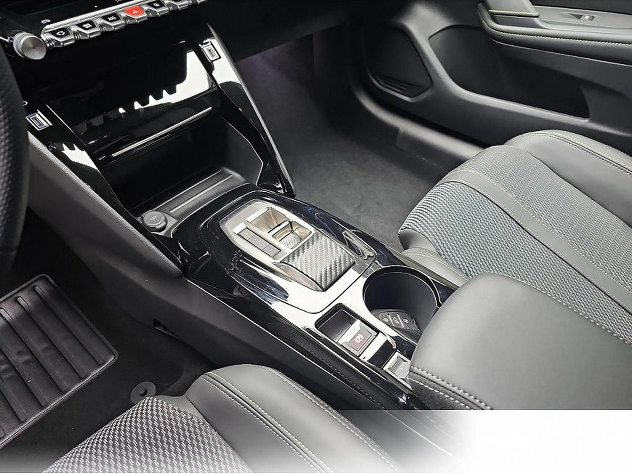 Peugeot 208 (2026) - Photo 11