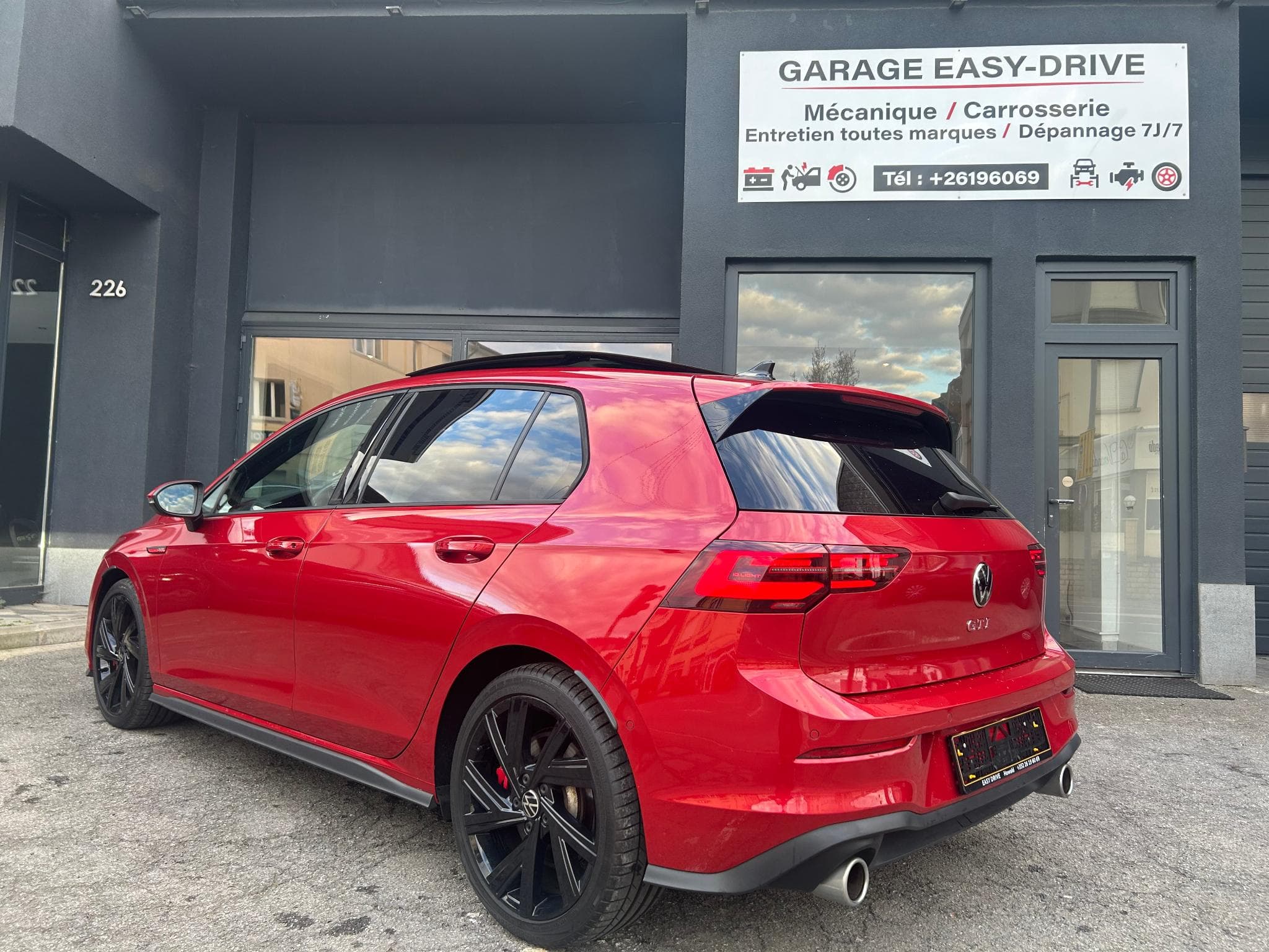 VW Golf GOLF 8 2.0 GTI DSG TOIT OUVRANT (2021) - Foto 10