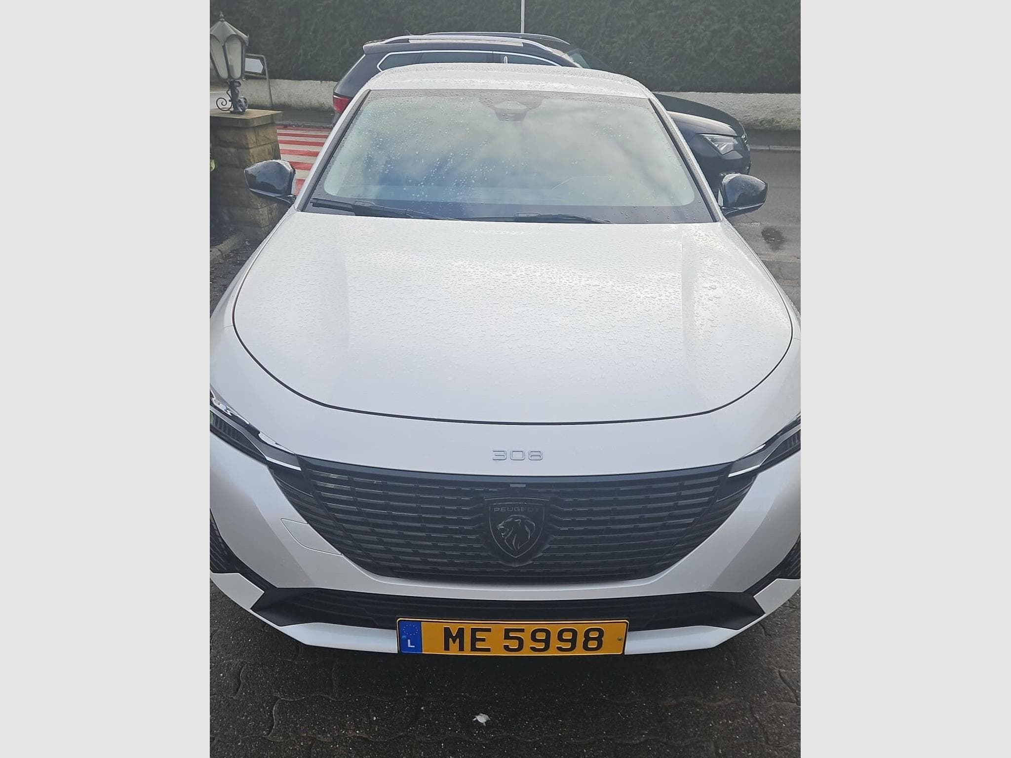 Peugeot 308 1.6 PHEV ALLURE 150CV b.a. (2023) - Photo 1