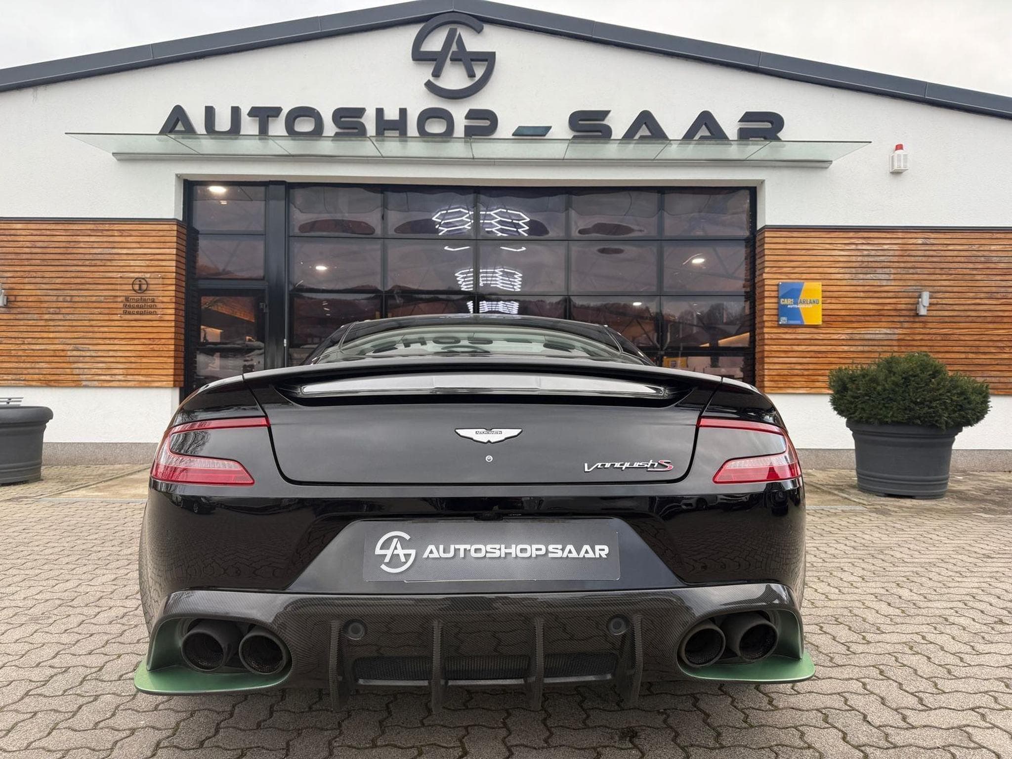 Aston-Martin Vanquish S Coupé V12 (2017) - Foto 4