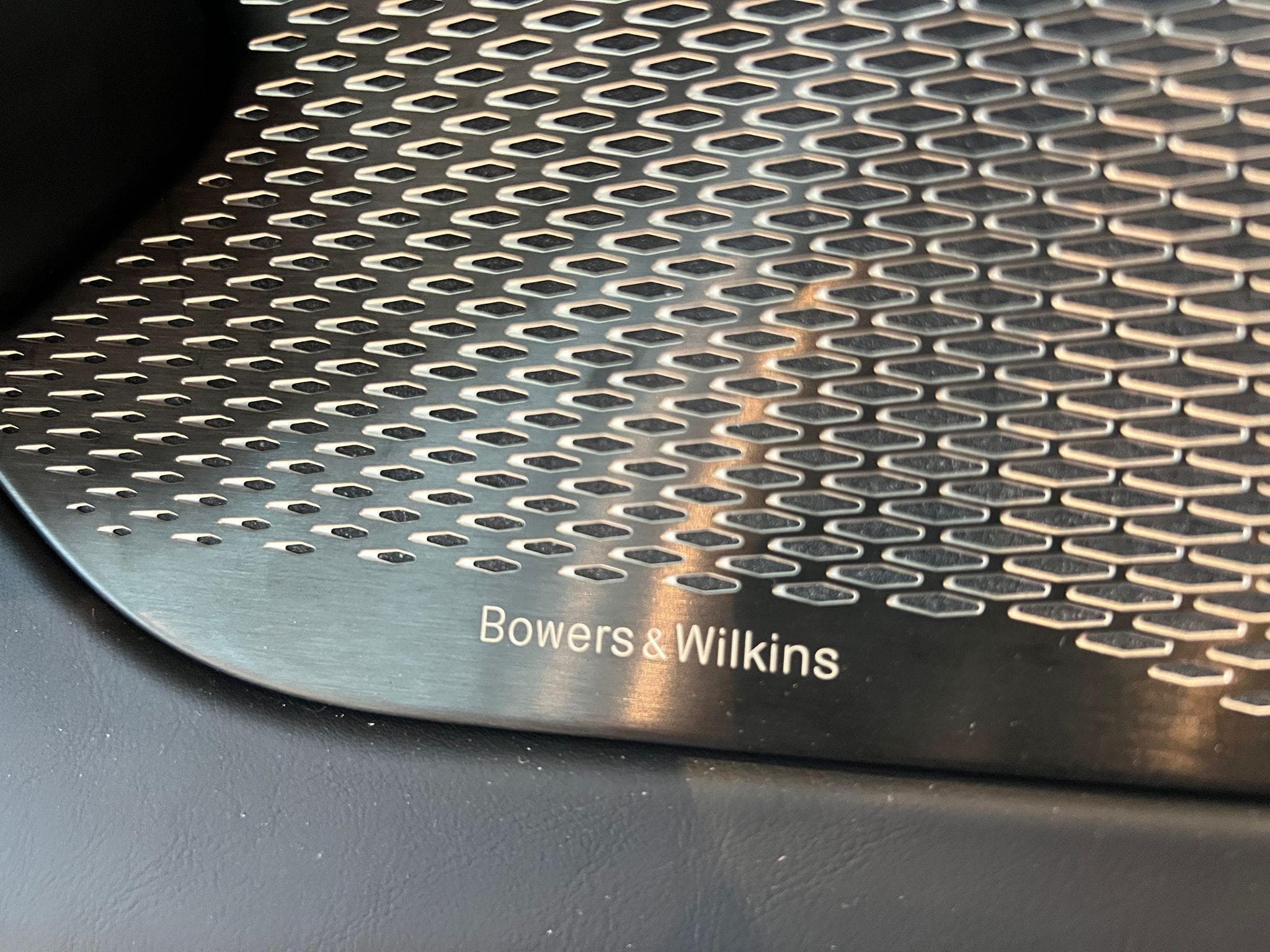 Aston-Martin DBX 4.0l 707cv AMR EDITION (2025) - Foto 11