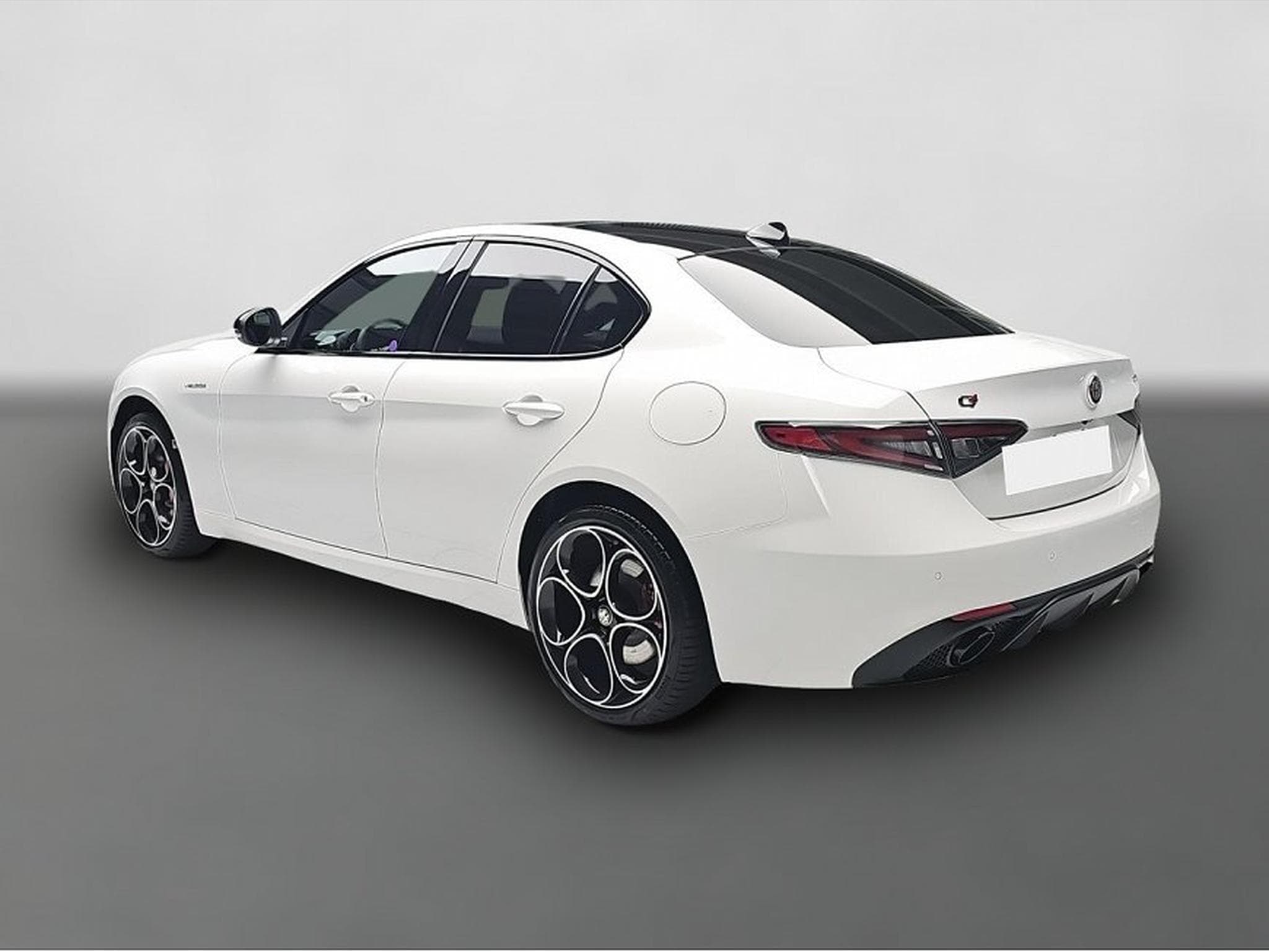Alfa-Romeo Giulia (2026) - Photo 3