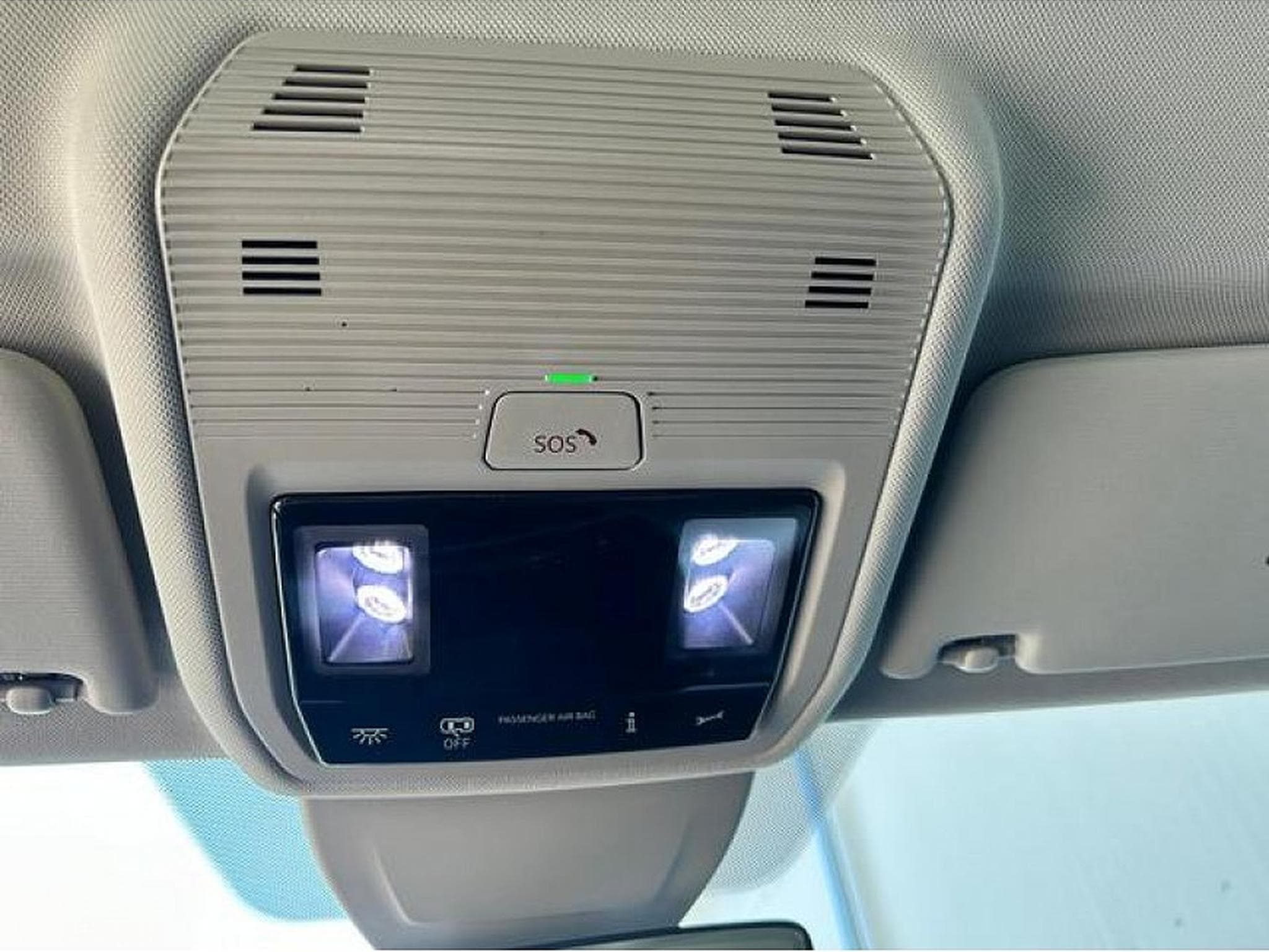 VW Golf (2025) - Foto 17