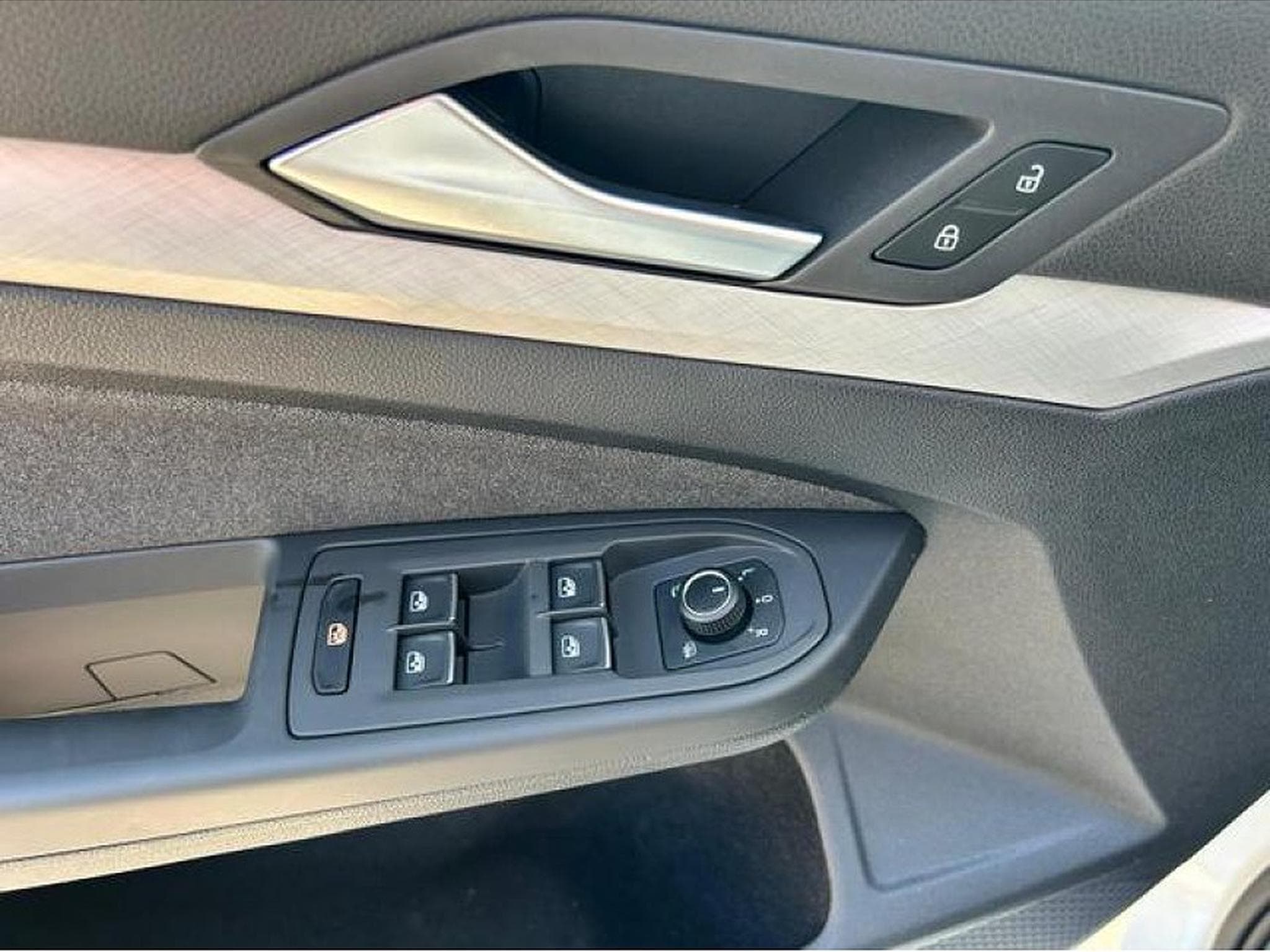 VW Golf (2025) - Foto 19