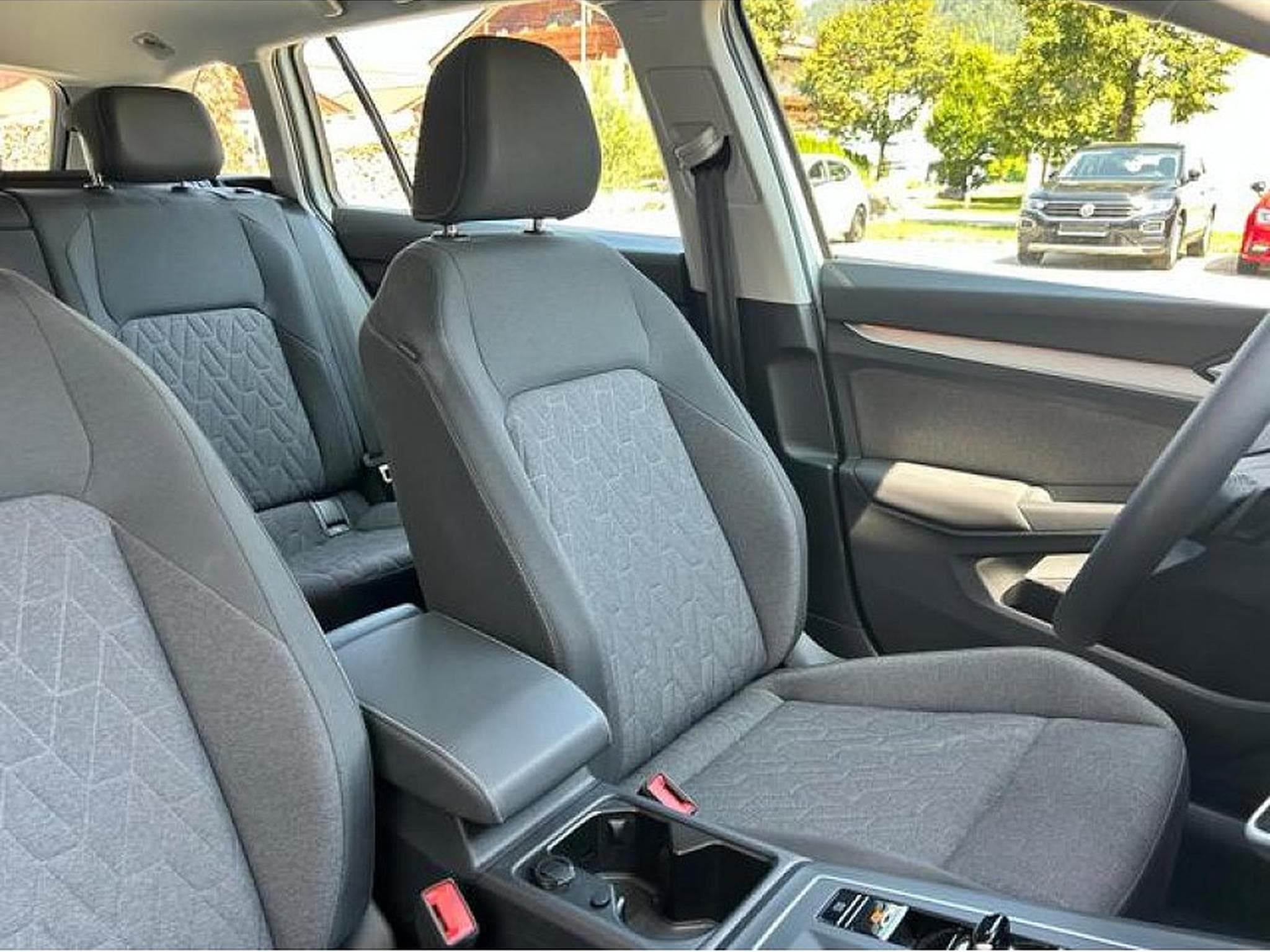 VW Golf (2025) - Foto 21