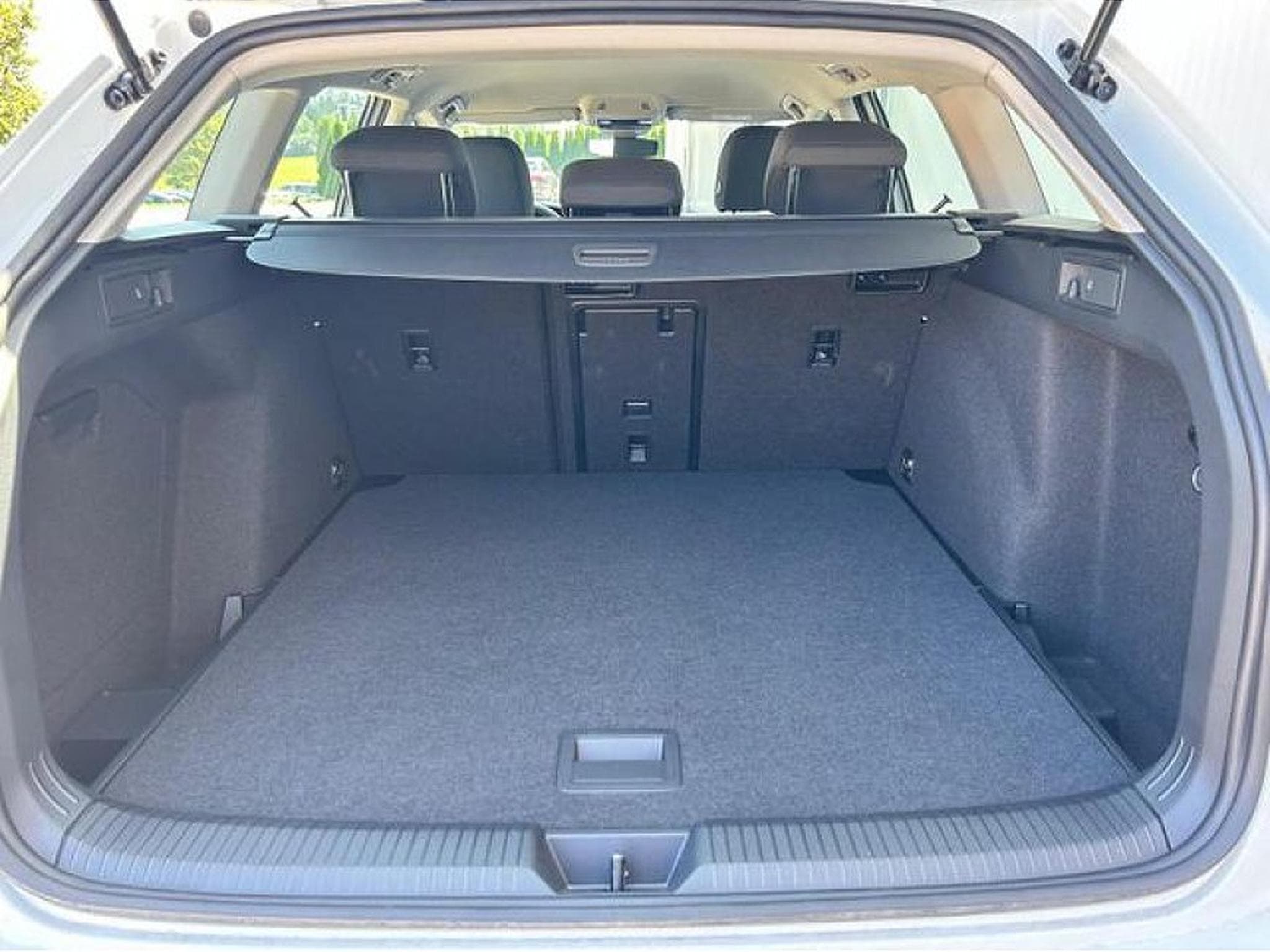 VW Golf (2025) - Foto 22