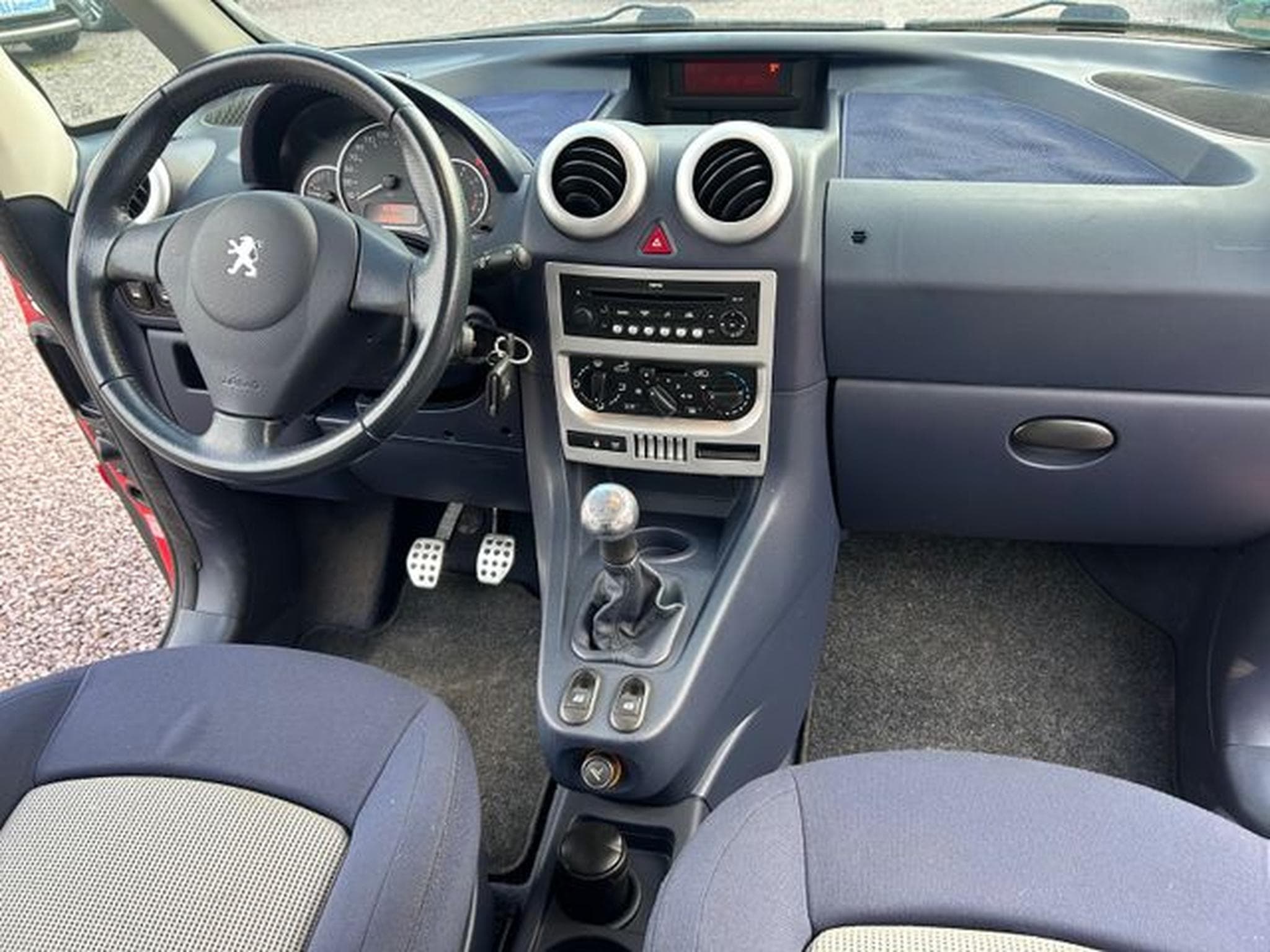 Peugeot 1007 1007 Sport *1.6*TÜV 12/26*Zahnriemen Neu* (2009) - Foto 10