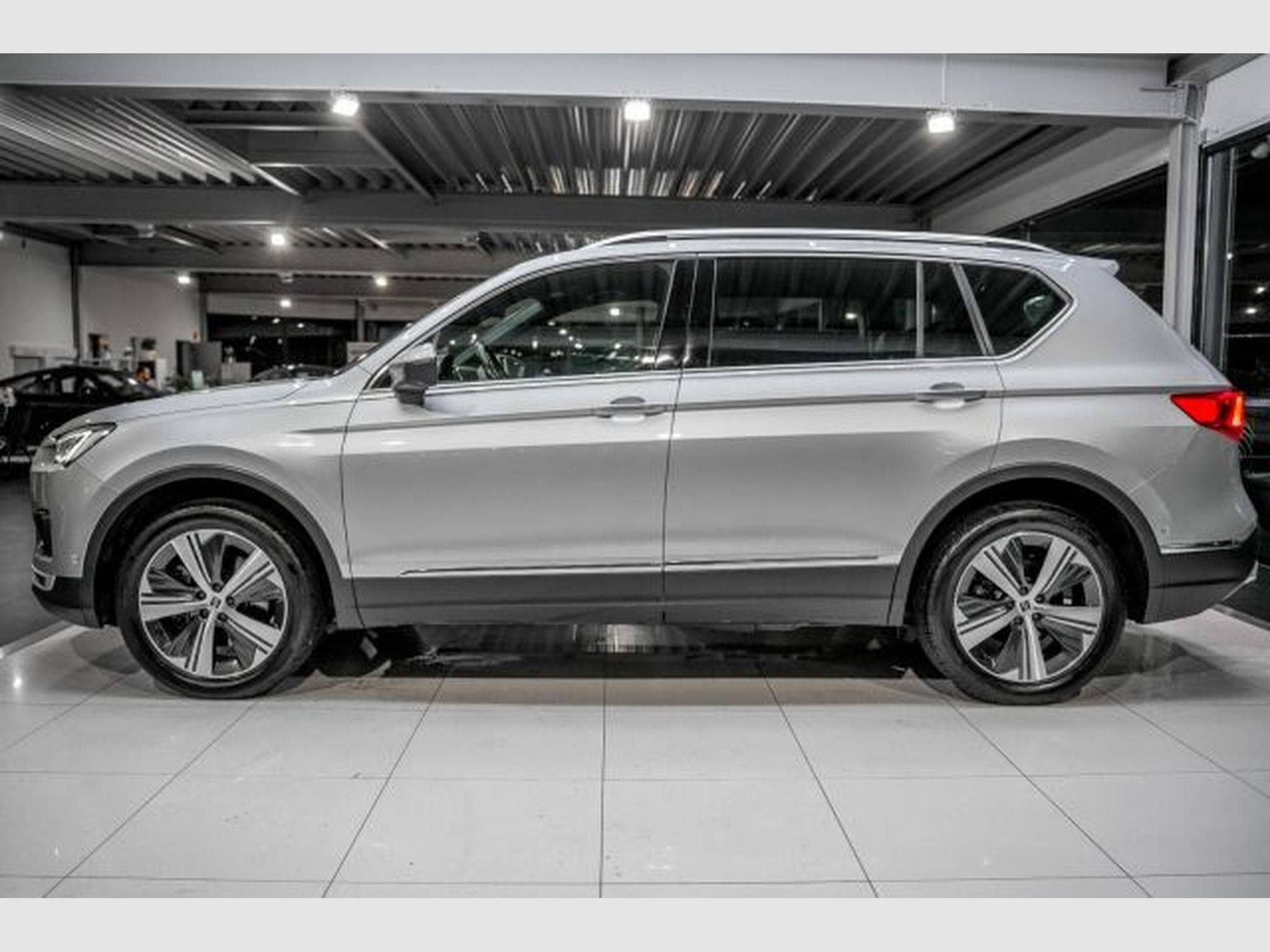 Seat Tarraco Tarraco Xcellence 2.0 TDI DSG 4D. NAVI LED AHK (2021) - Photo 10