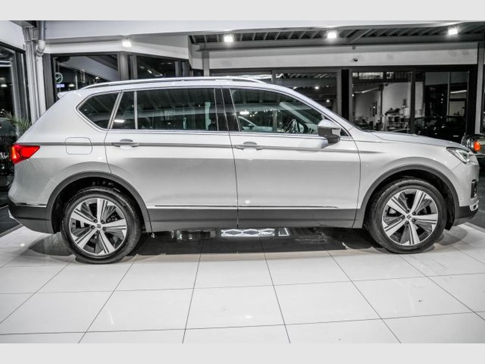 Seat Tarraco Tarraco Xcellence 2.0 TDI DSG 4D. NAVI LED AHK (2021) - Photo 5