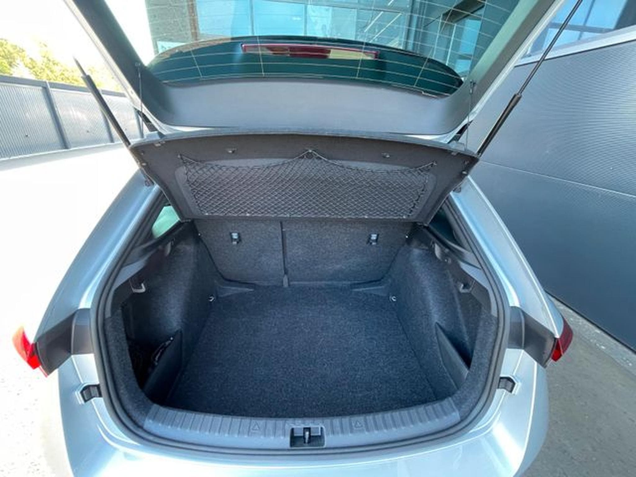 Skoda Scala Scala Monte Carlo DSG Pano NaviMatrix Key Kamera (2024) - Photo 11