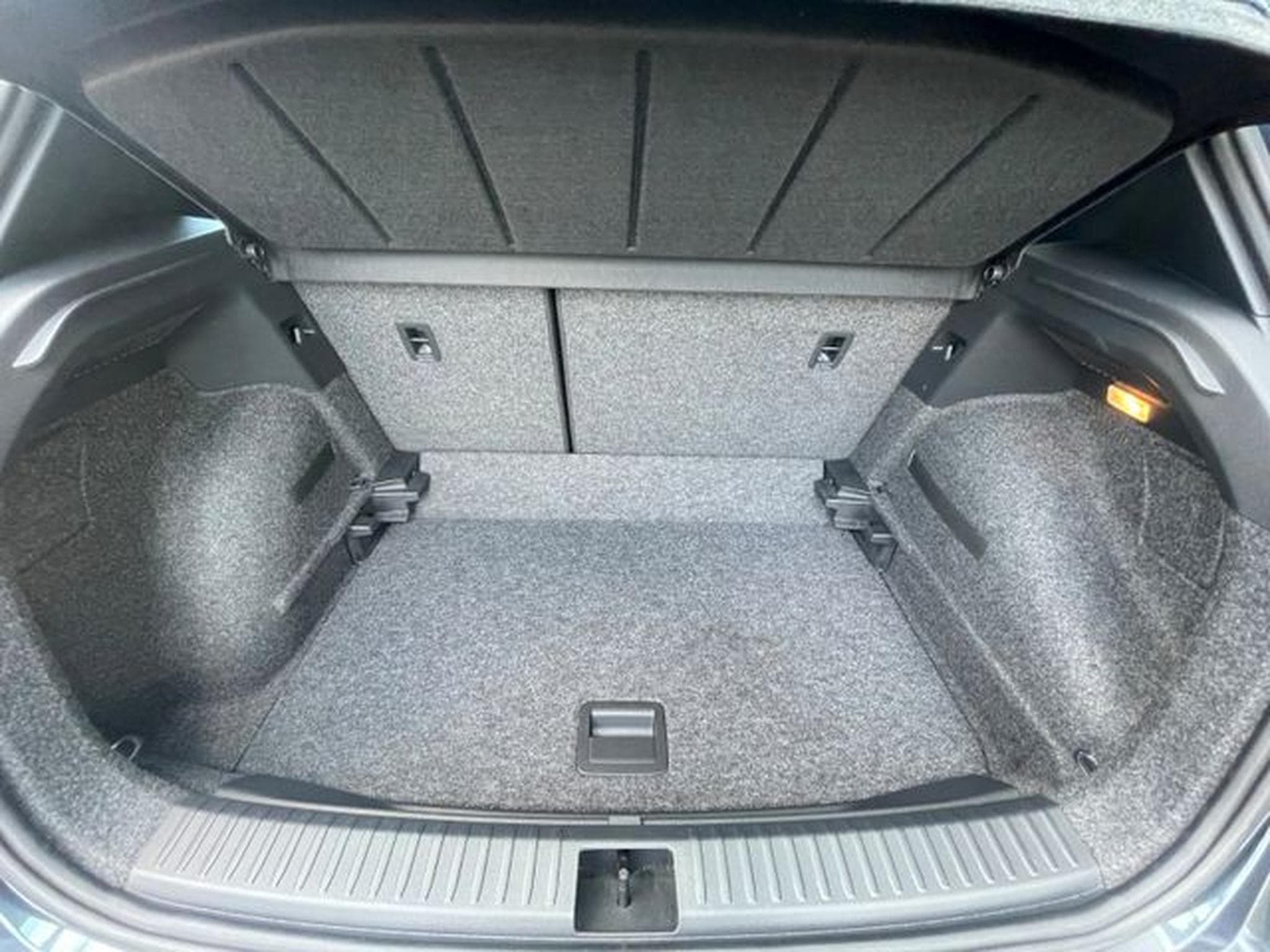 Seat Arona Arona Xperience Anhängerkupplung Navi Kamera (2024) - Photo 12