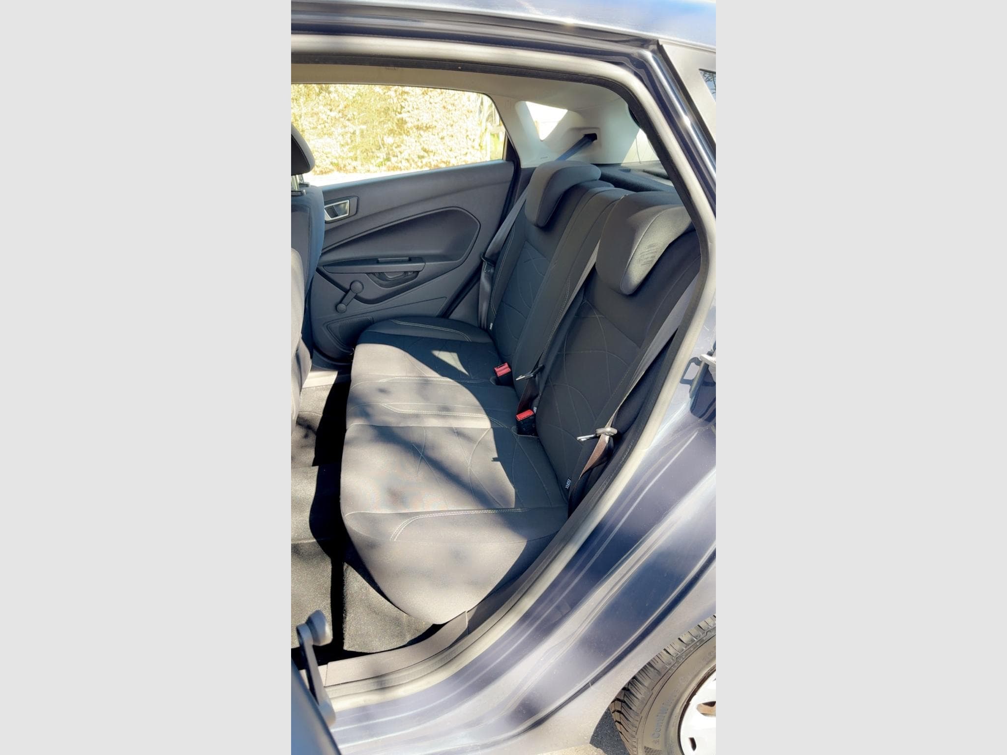 Ford Fiesta 1.0 Ecoboost Auto. (2014) - Photo 8