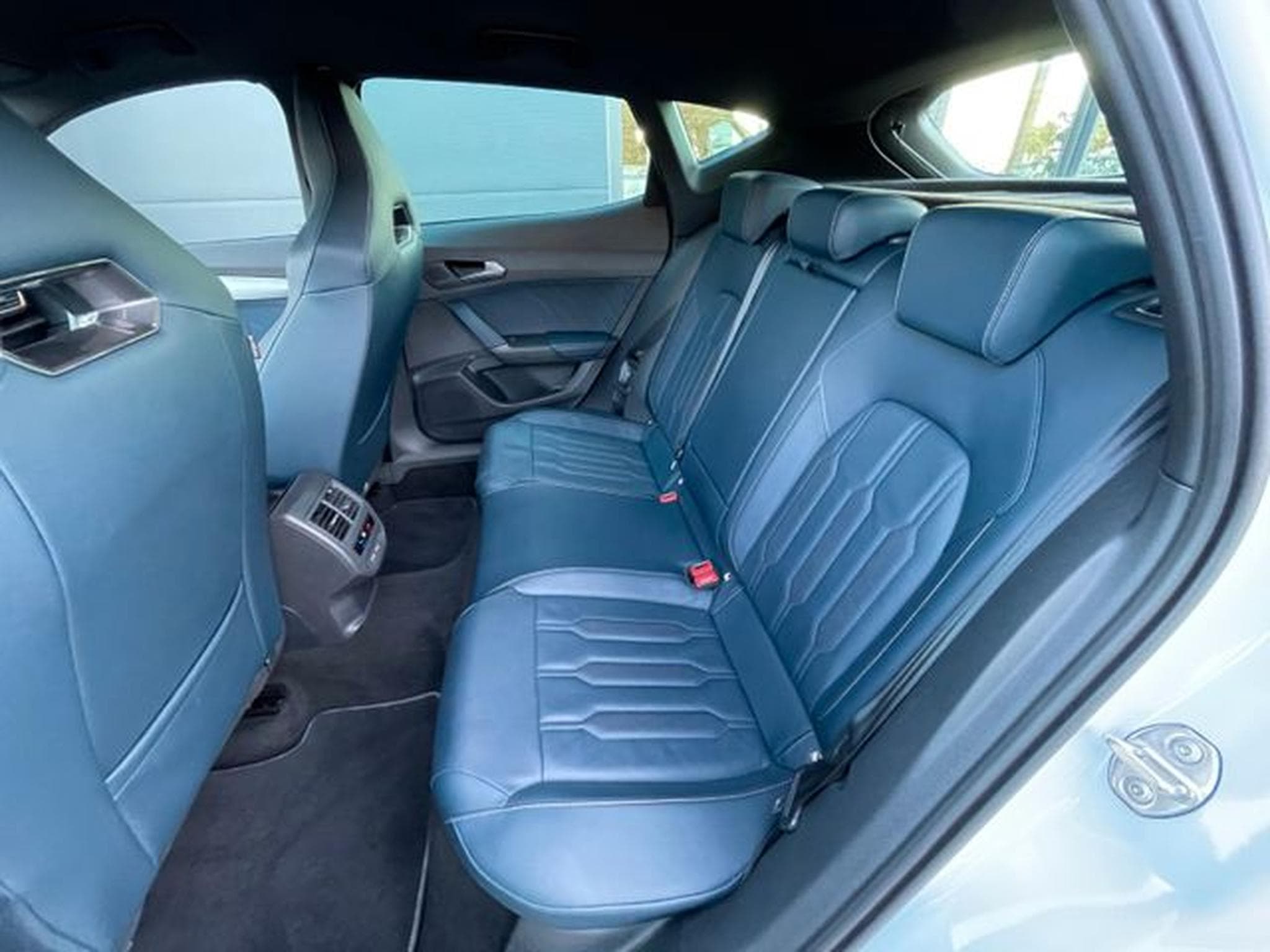 Cupra Formentor Formentor 1,5TSi Leder DCC Key 19"Virtual (2024) - Photo 10