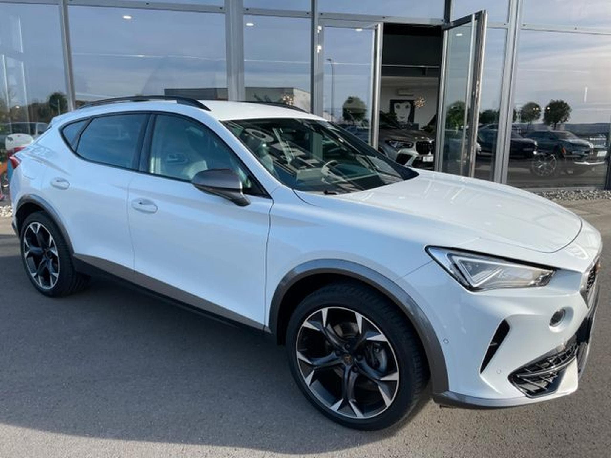 Cupra Formentor Formentor 1,5TSi Leder DCC Key 19"Virtual (2024) - Photo 3