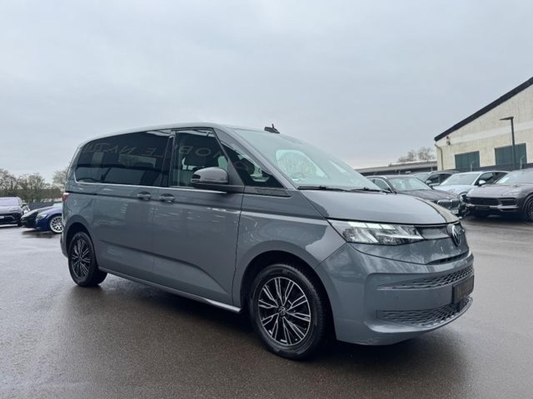 VW T7 T7 MULTIVAN*AUT*7 SITZER*LED*2.HD*KAMERA*KREIDE* (2021) - Photo 4