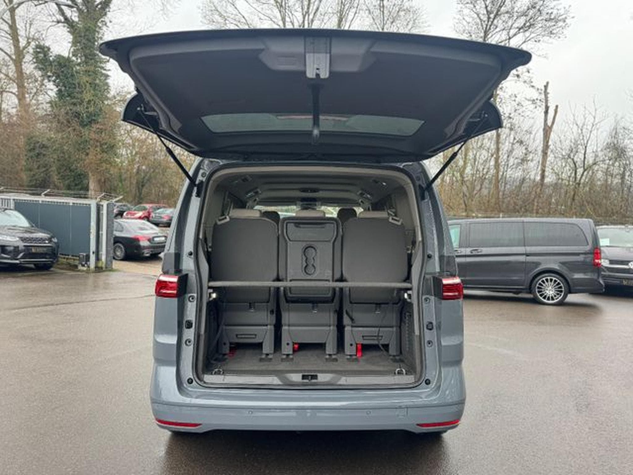 VW T7 T7 MULTIVAN*AUT*7 SITZER*LED*2.HD*KAMERA*KREIDE* (2021) - Photo 8