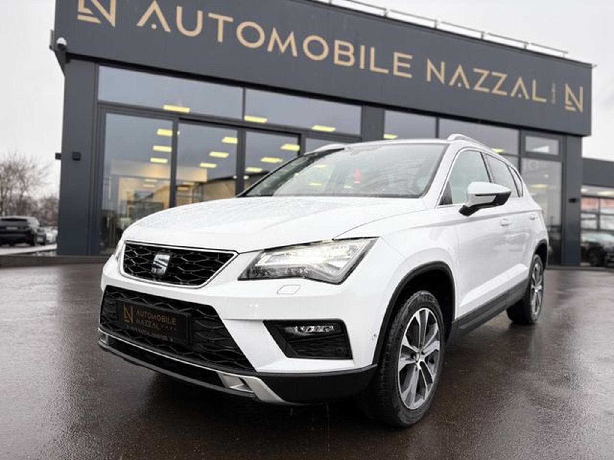 Seat Ateca ATECA STYLE *LED*NAVI*KAMERA*SITZHEIZUNG* (2017) - Foto 2