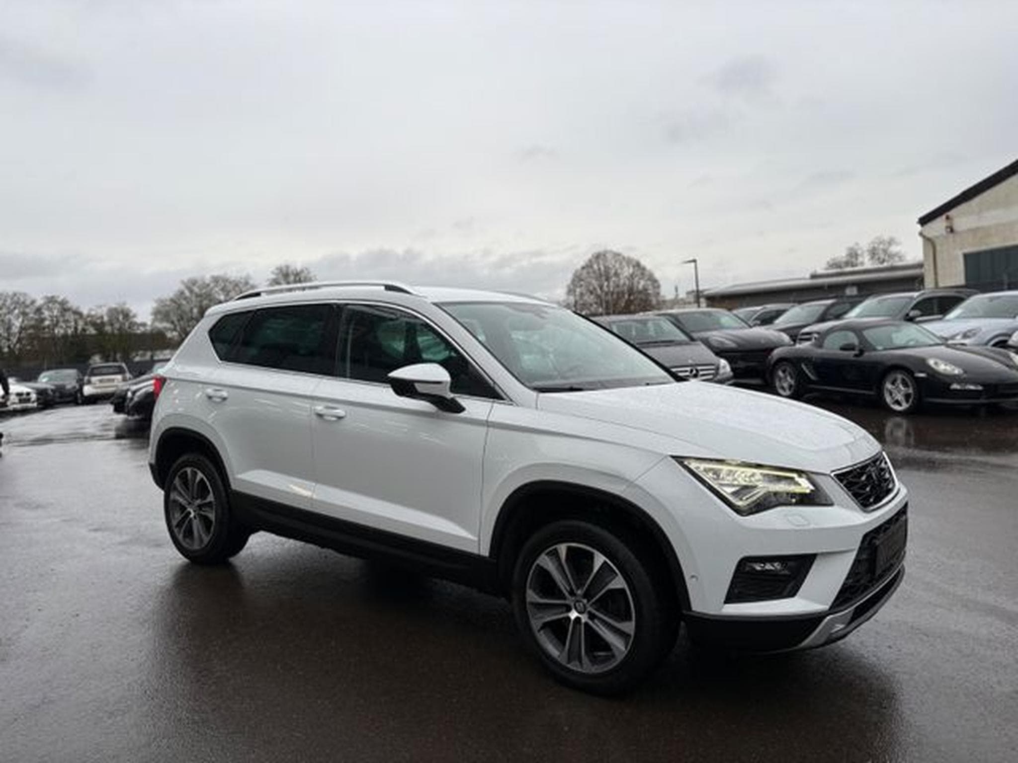 Seat Ateca ATECA STYLE *LED*NAVI*KAMERA*SITZHEIZUNG* (2017) - Foto 5