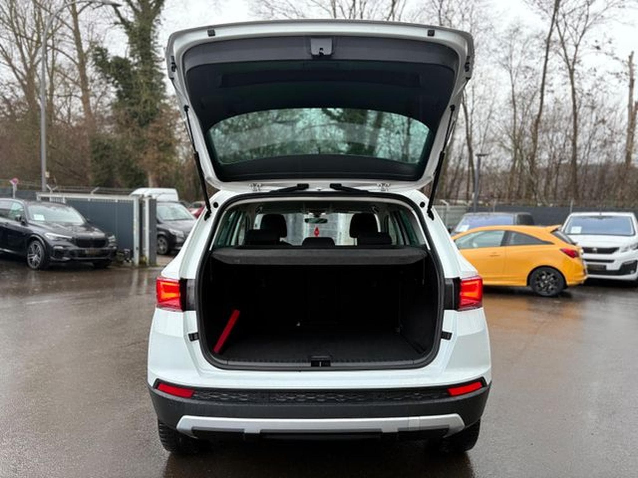 Seat Ateca ATECA STYLE *LED*NAVI*KAMERA*SITZHEIZUNG* (2017) - Foto 7