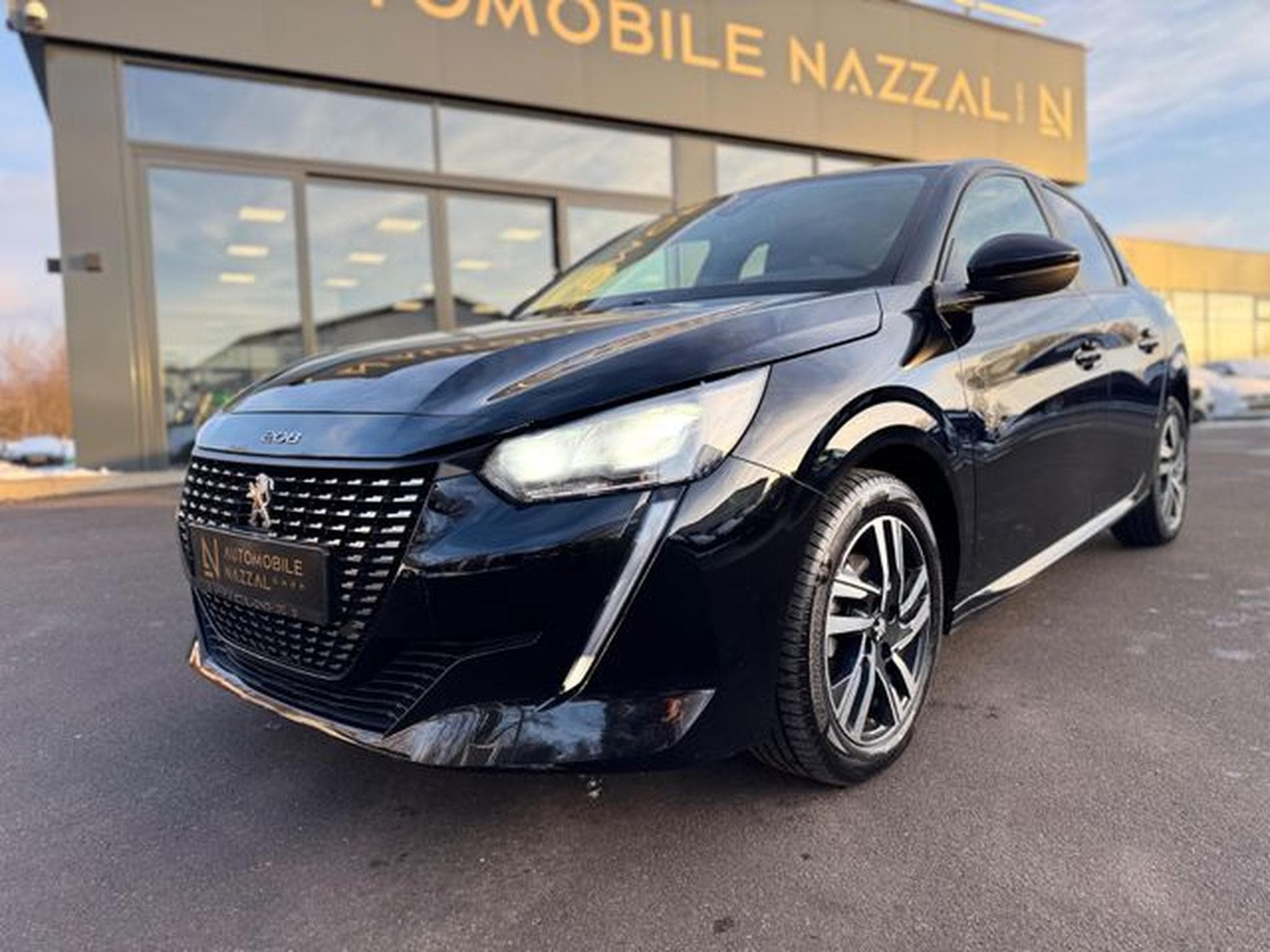 Peugeot 208 208 STYLE PAKET*AUTOMATIK*LED*NAVI*R-KAMERA* (2023) - Photo 2