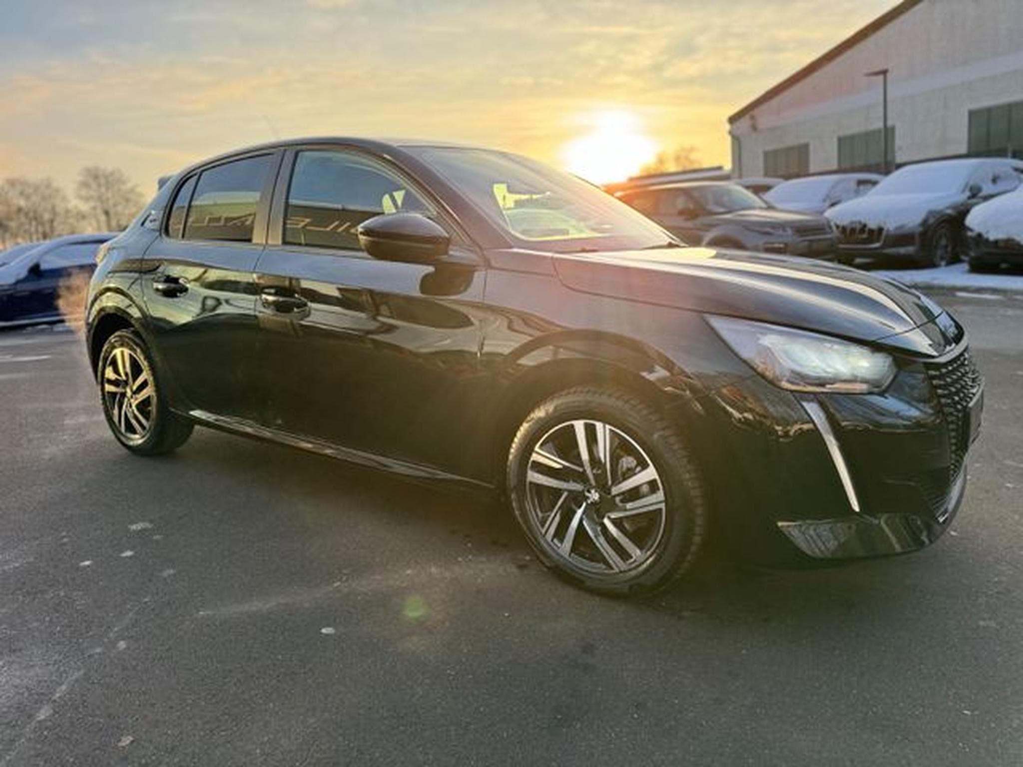 Peugeot 208 208 STYLE PAKET*AUTOMATIK*LED*NAVI*R-KAMERA* (2023) - Photo 5